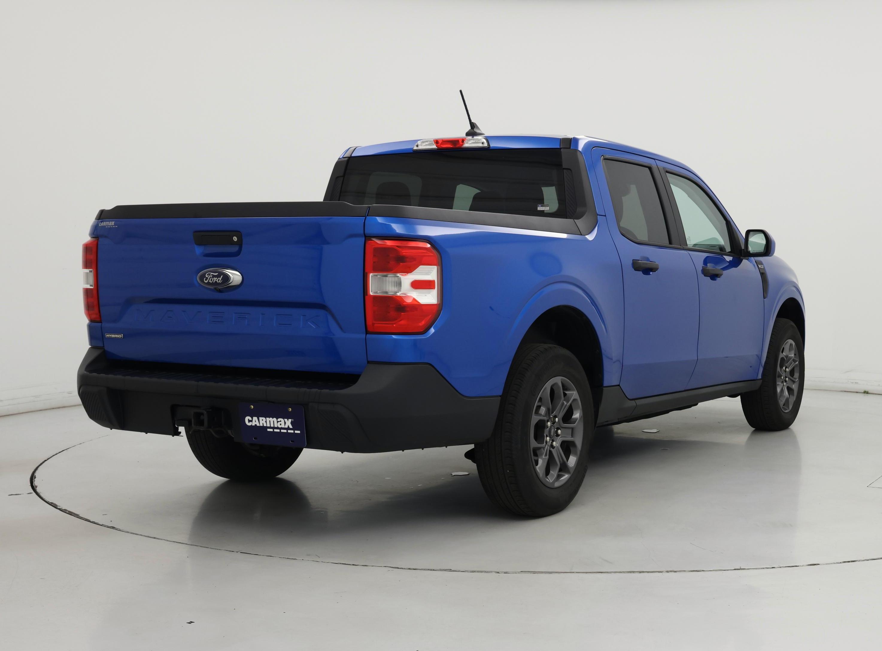 Thumbnail: 2022 Ford Maverick - 8