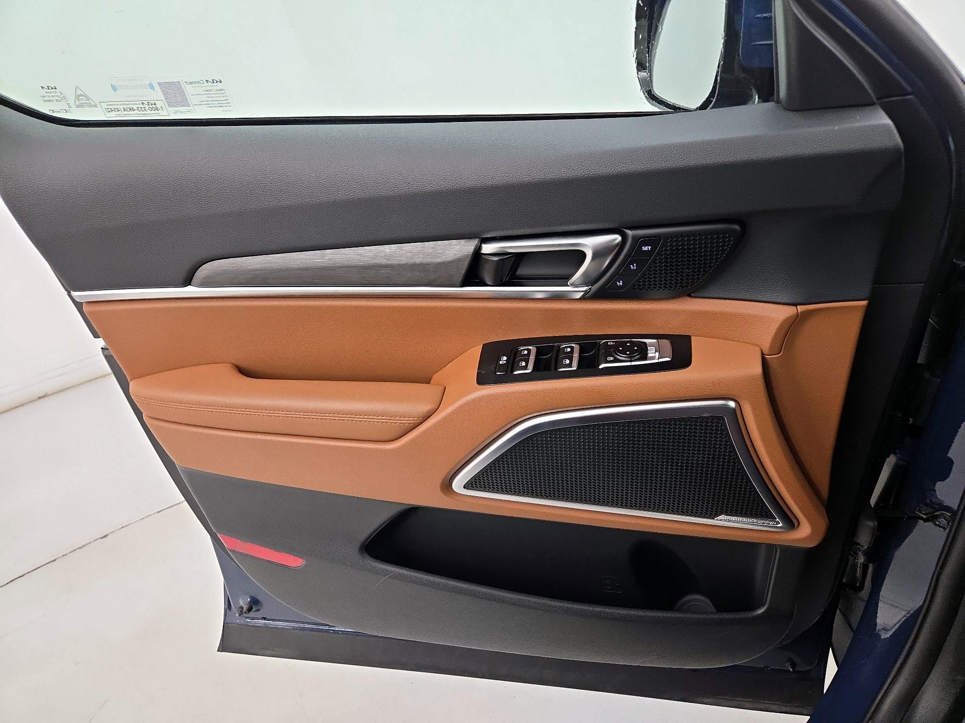 Thumbnail: 2023 Kia Telluride - 12