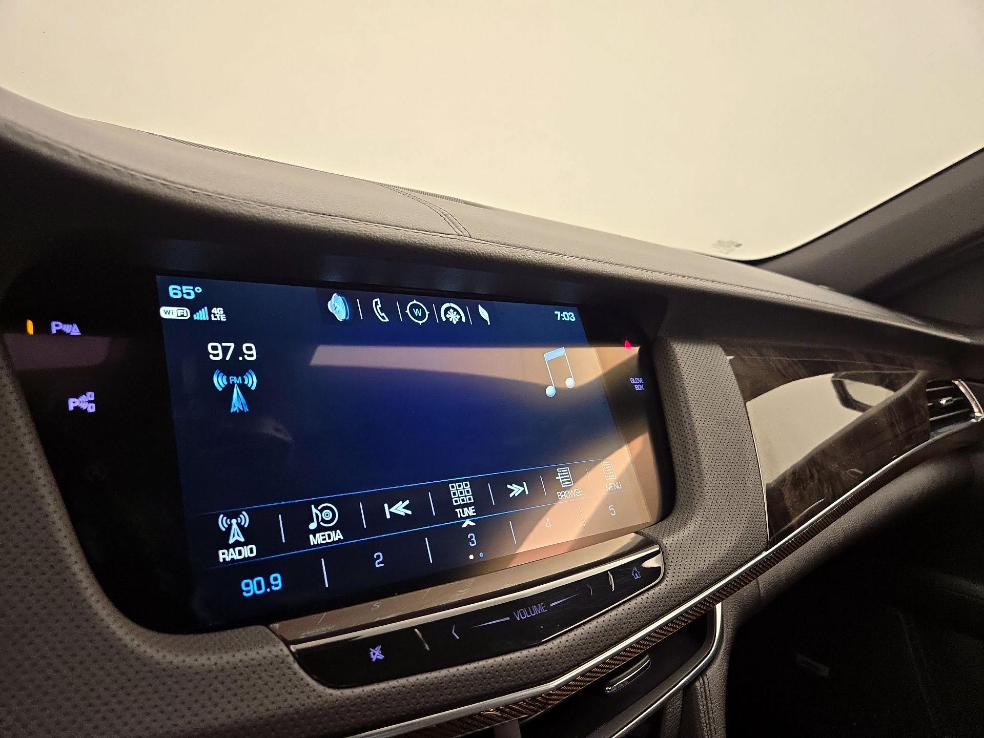 Thumbnail: 2018 Cadillac CT6 - 16