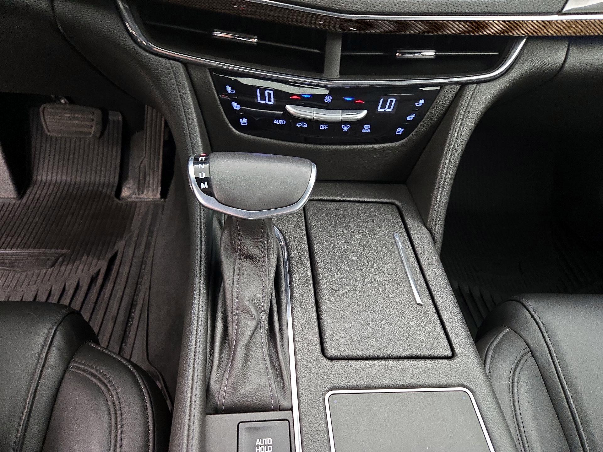Thumbnail: 2018 Cadillac CT6 - 18