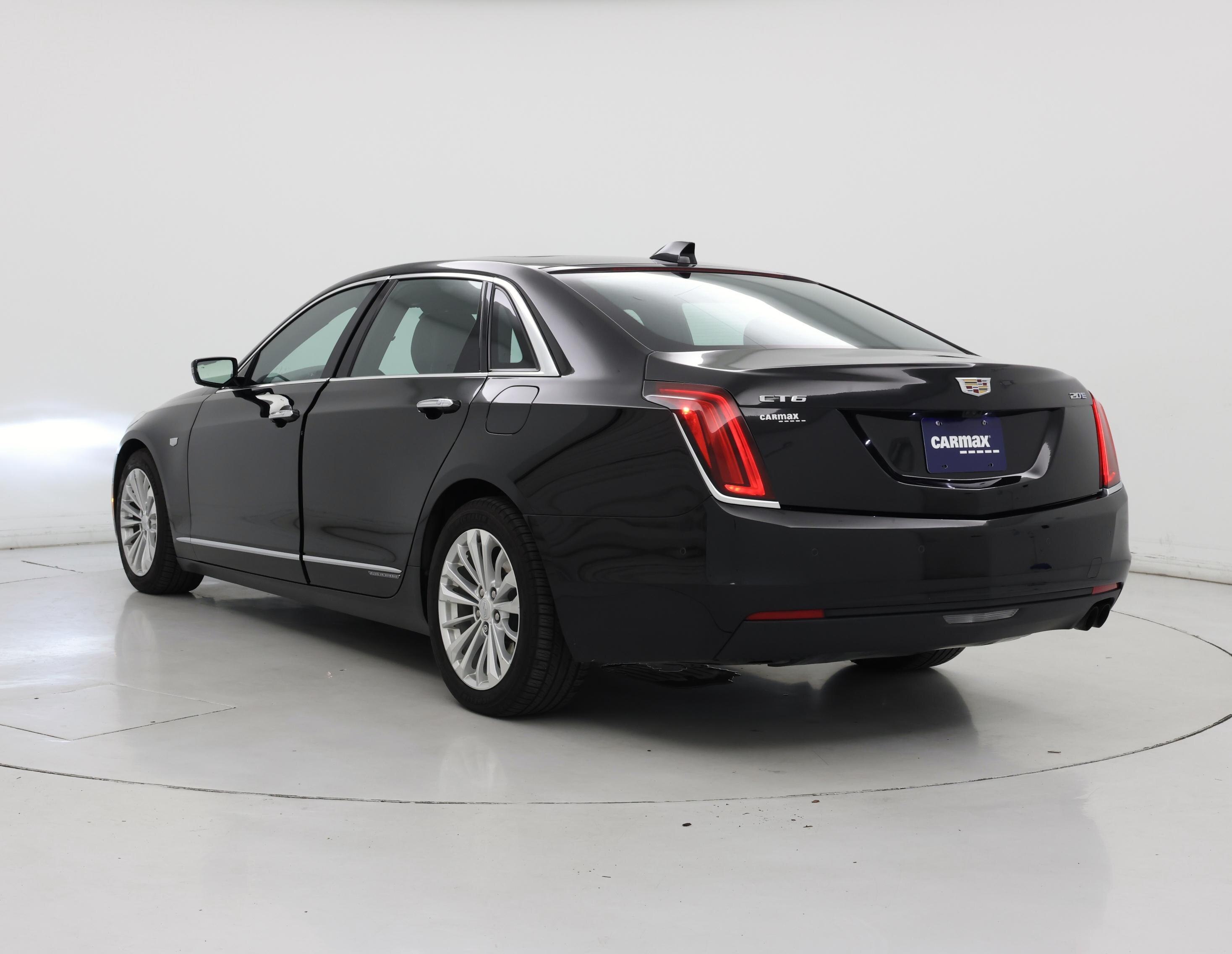 Thumbnail: 2018 Cadillac CT6 - 2