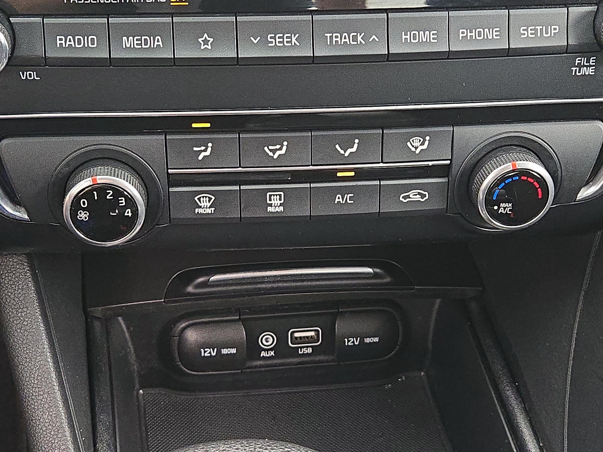 Thumbnail: 2020 Kia Optima - 16