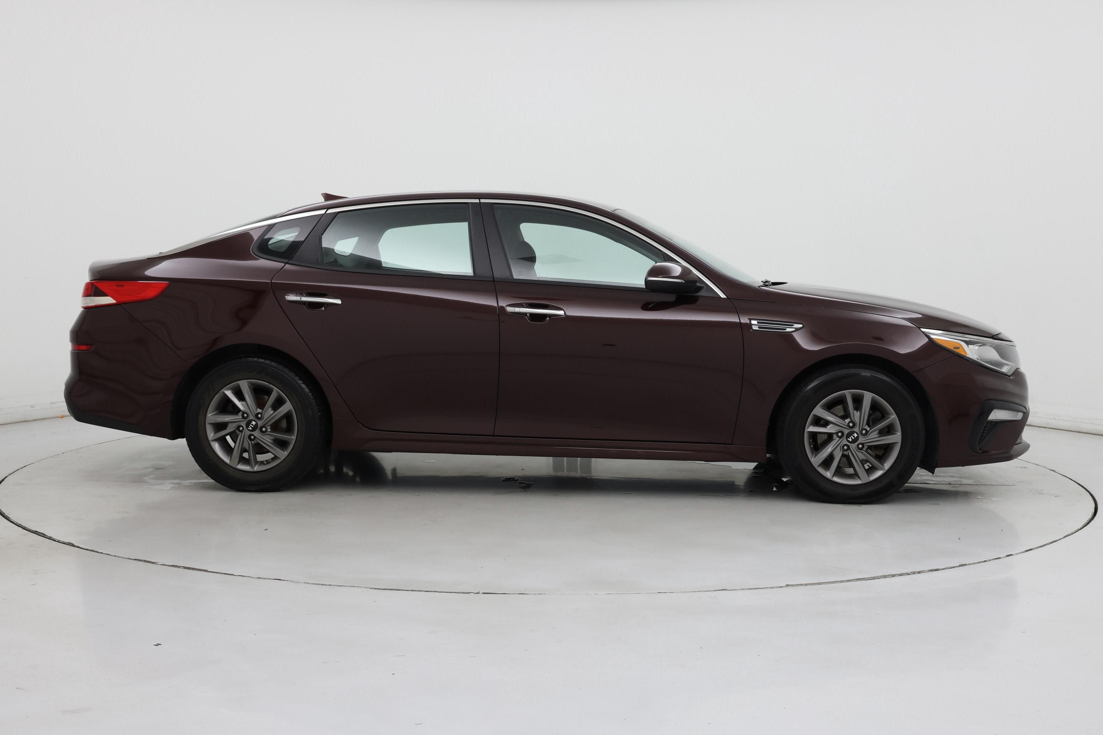 Thumbnail: 2020 Kia Optima - 7