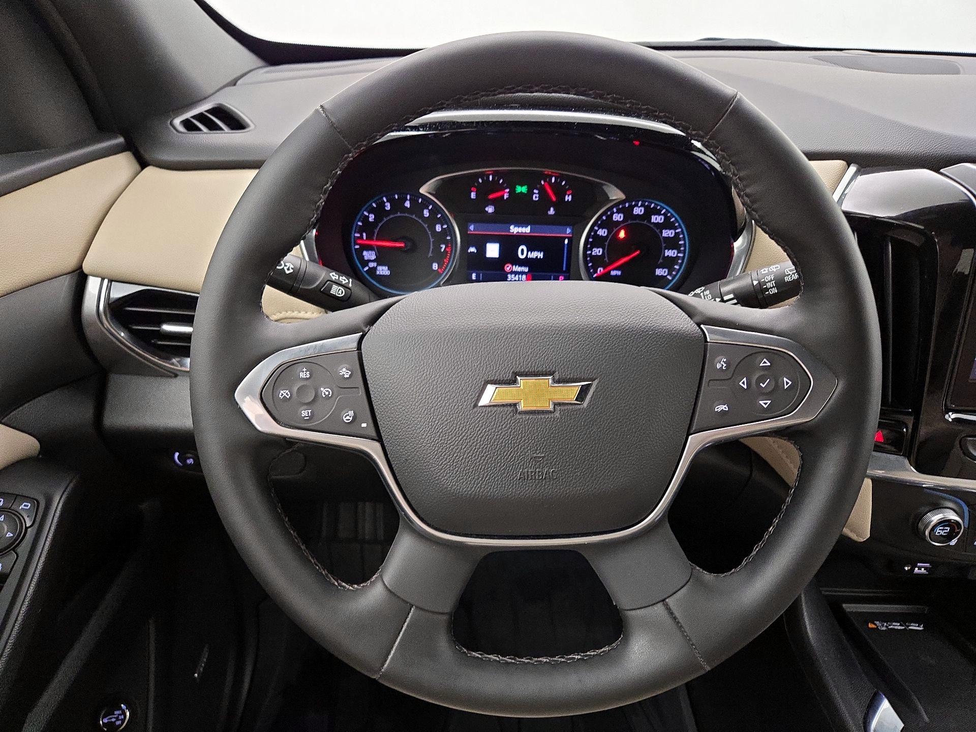 Thumbnail: 2023 Chevrolet Traverse - 10