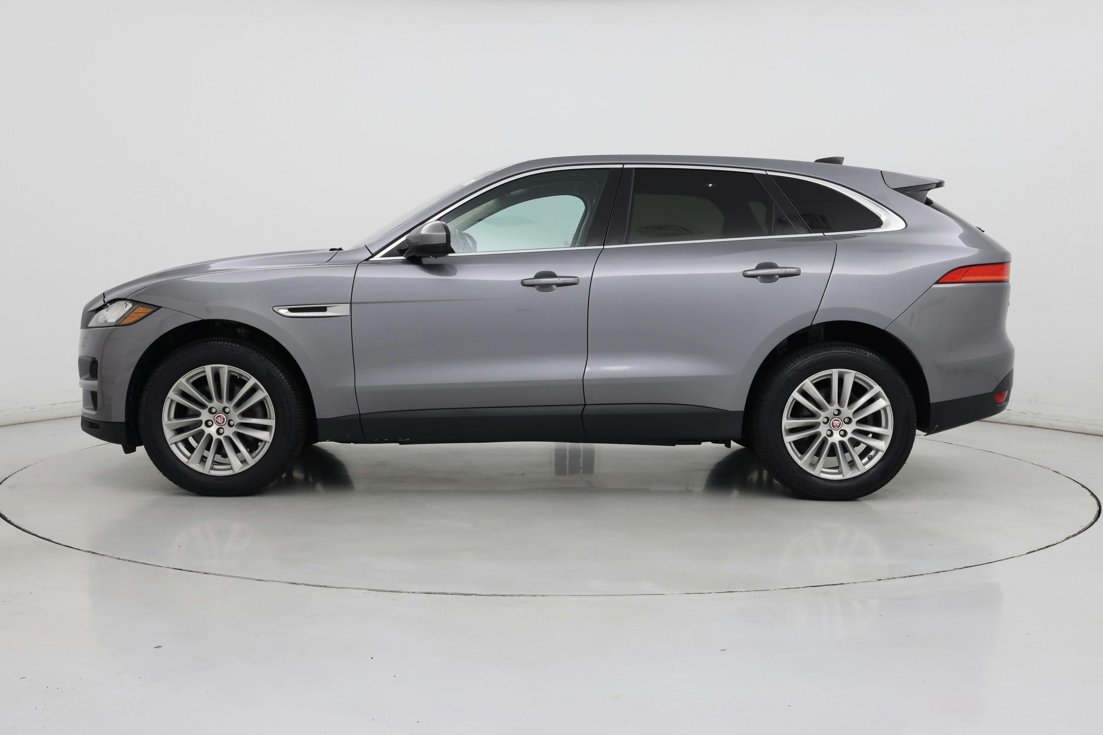Thumbnail: 2020 Jaguar F-Pace - 3