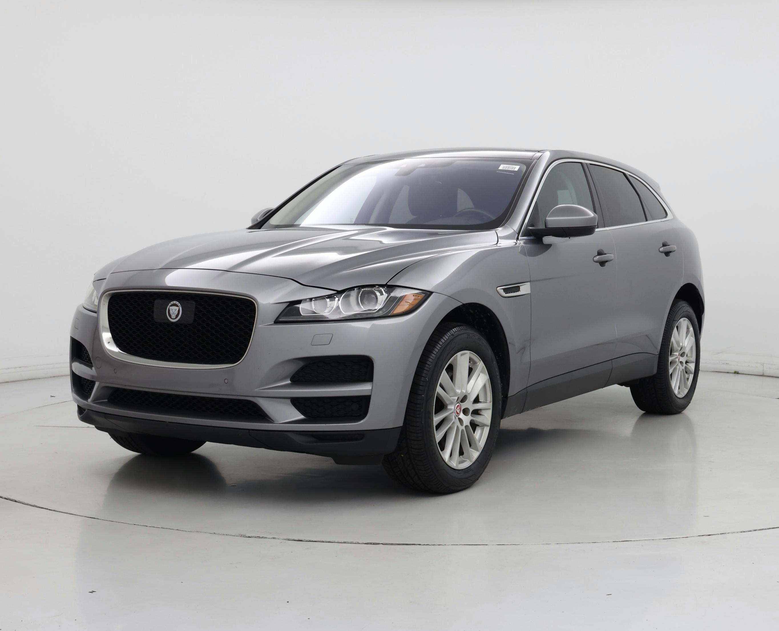 Thumbnail: 2020 Jaguar F-Pace - 4