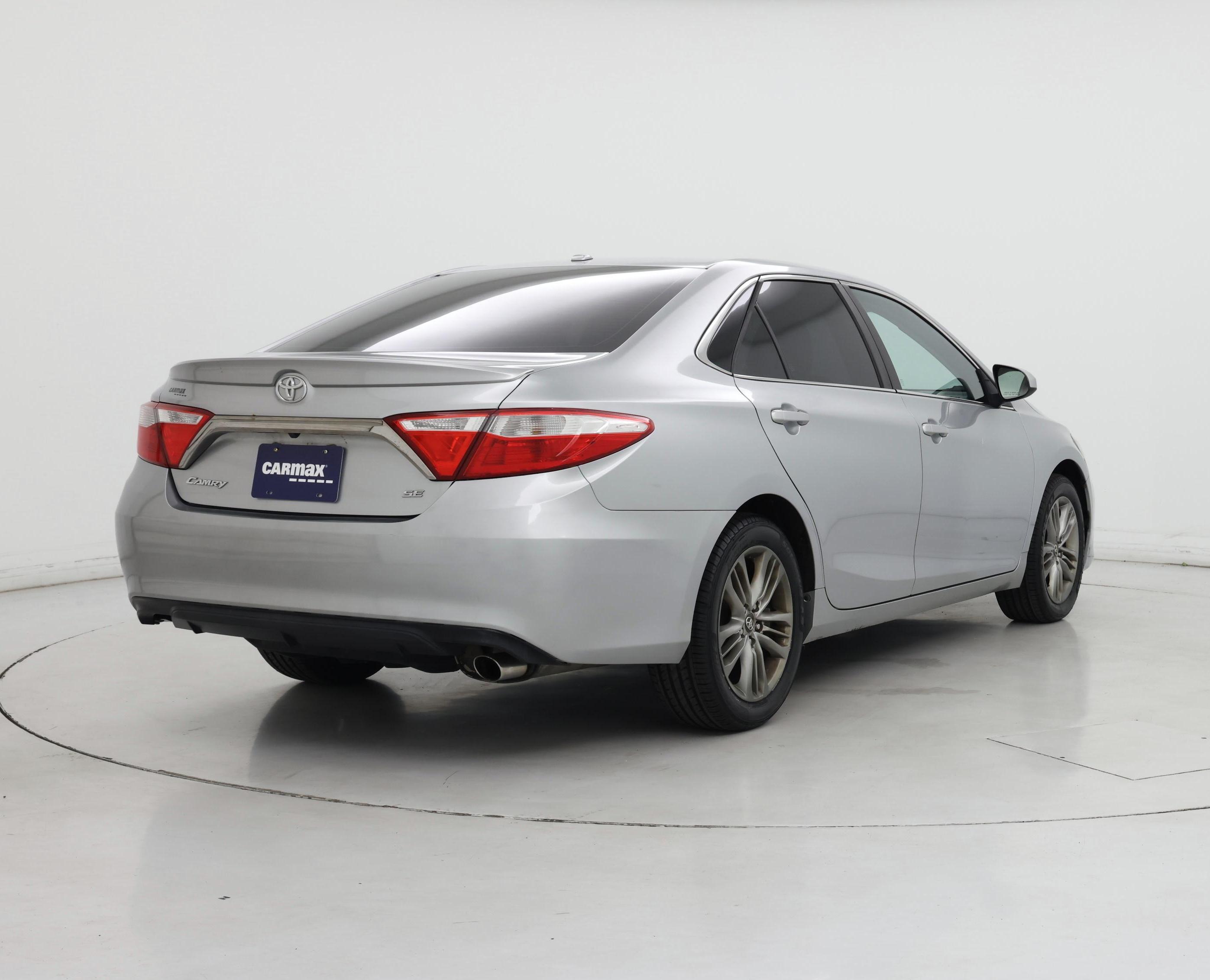 Thumbnail: 2016 Toyota Camry - 8