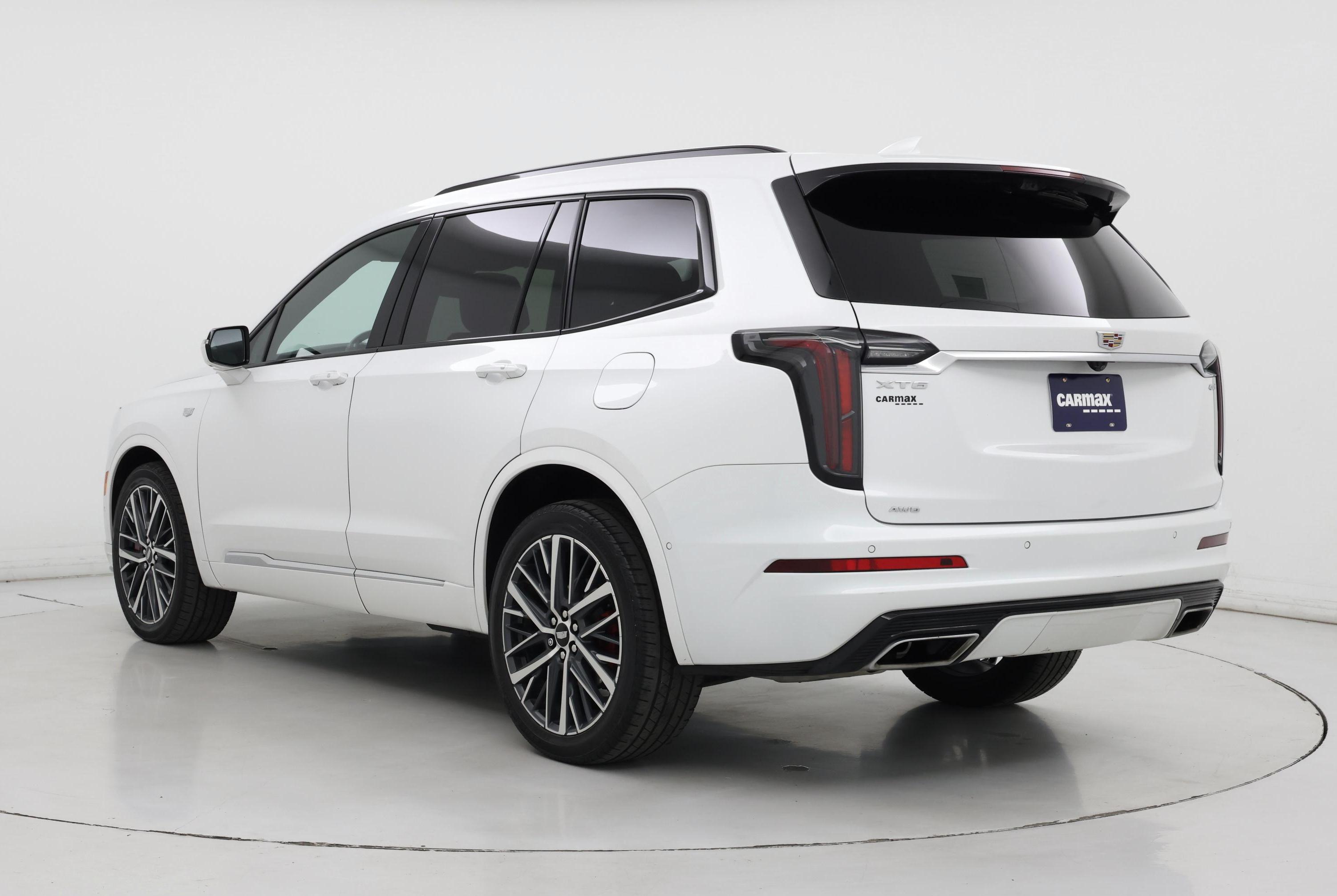 Thumbnail: 2023 Cadillac XT6 - 2