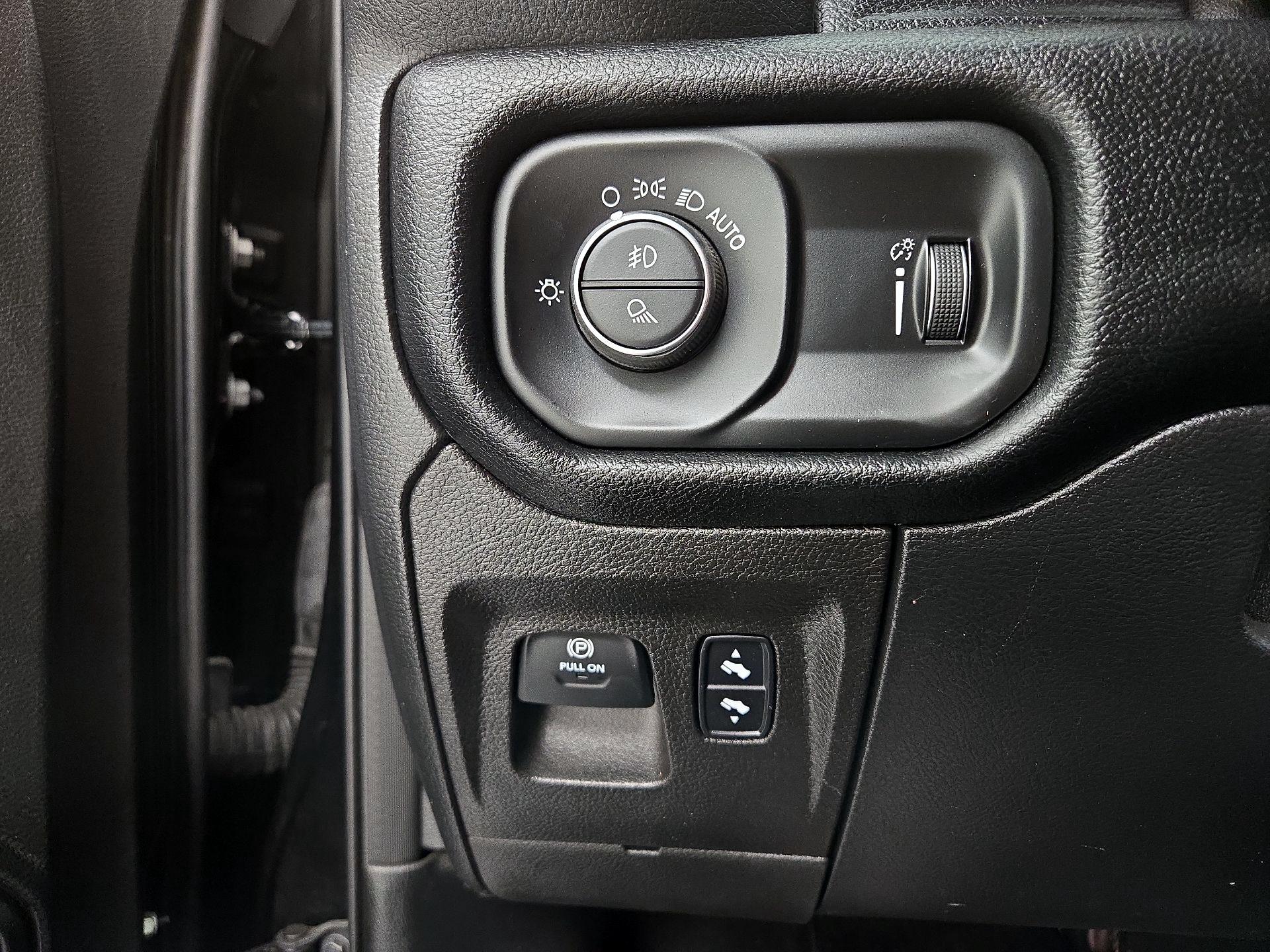 Thumbnail: 2022 RAM 1500 - 13