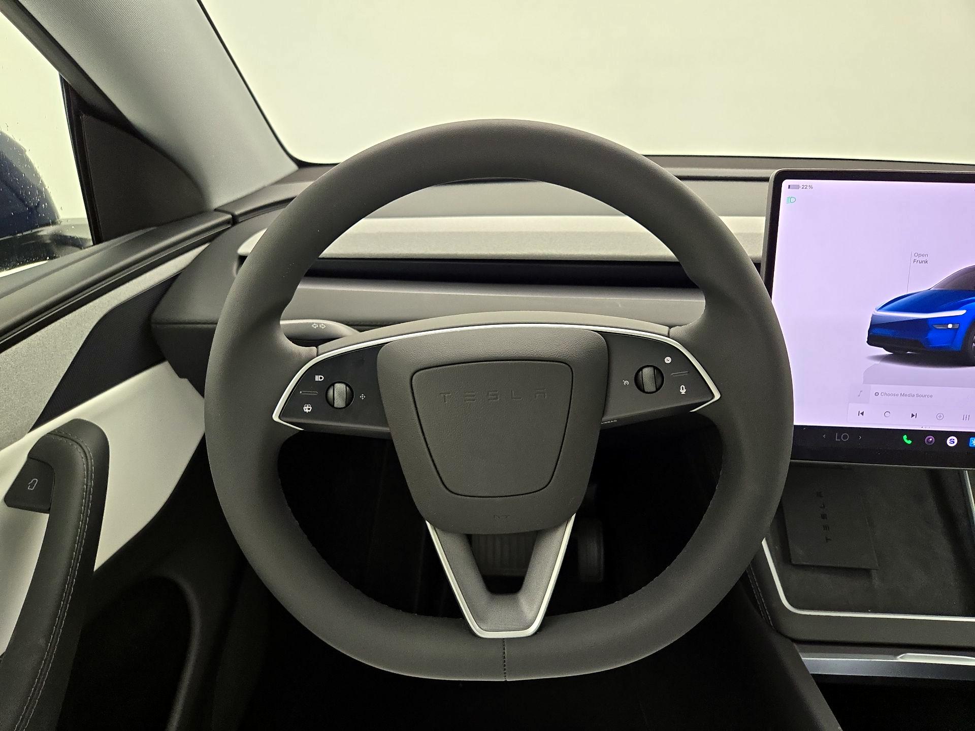 Thumbnail: 2026 Tesla Model Y - 10