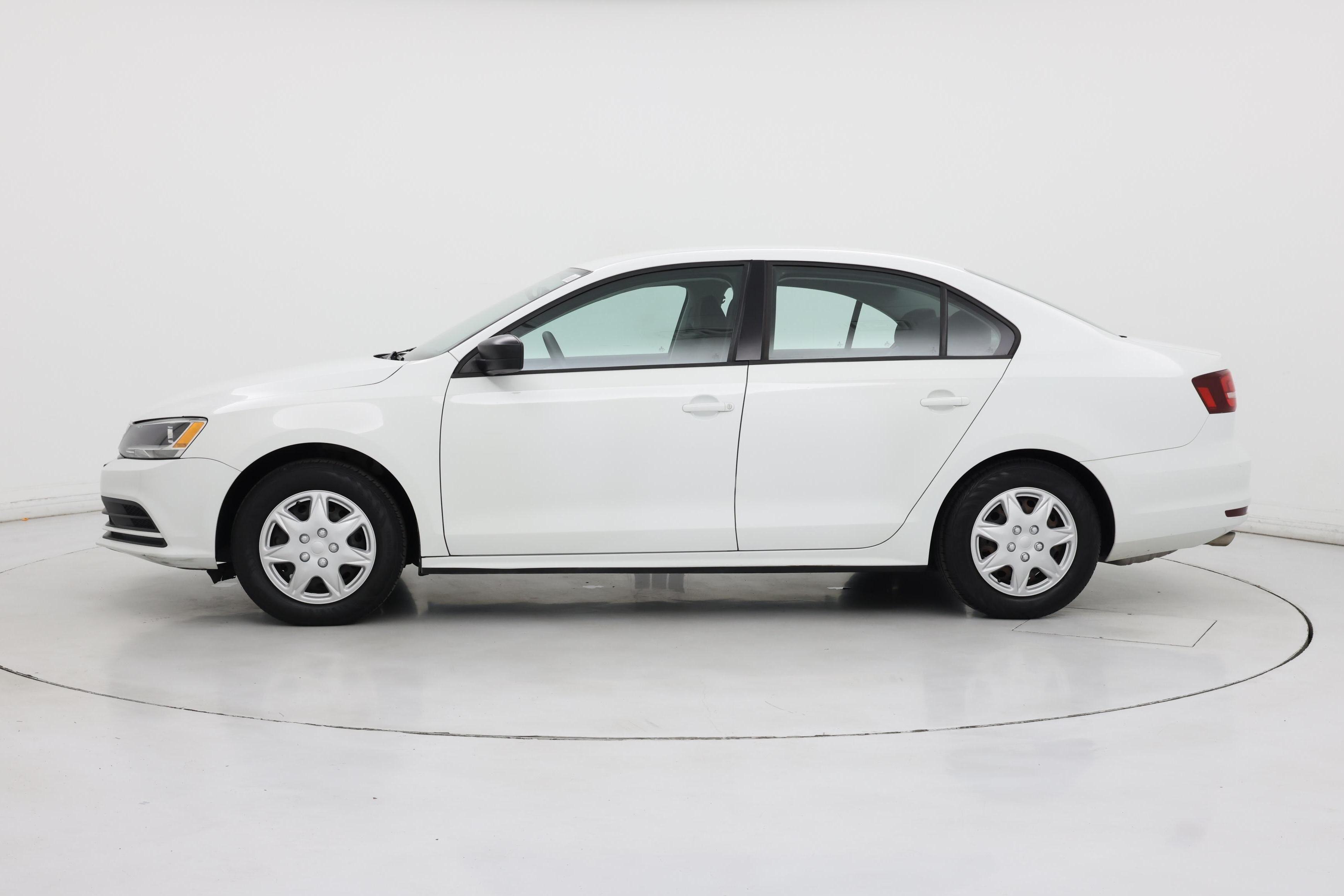 Thumbnail: 2016 Volkswagen Jetta - 3