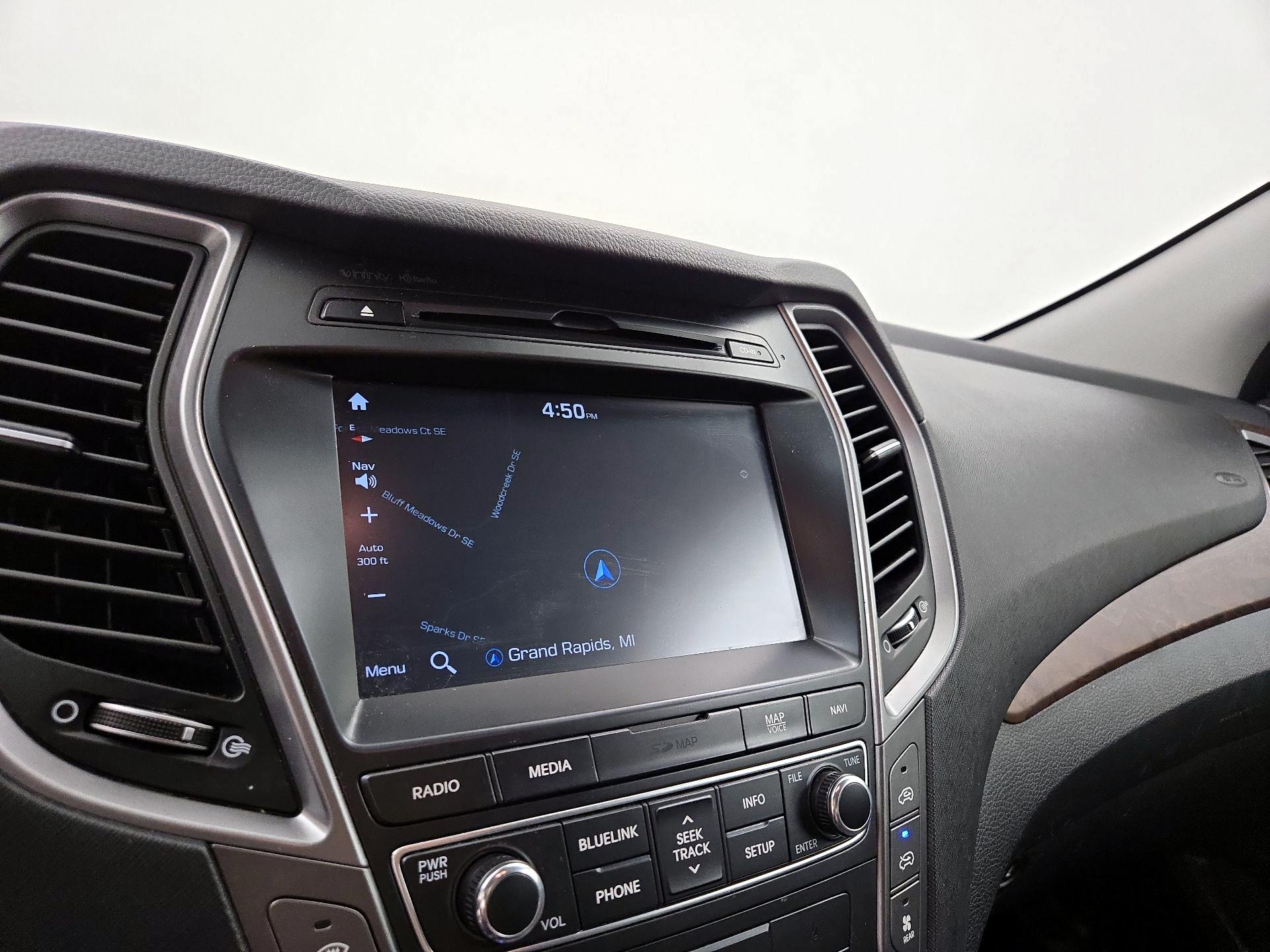 Thumbnail: 2018 Hyundai Santa Fe - 14