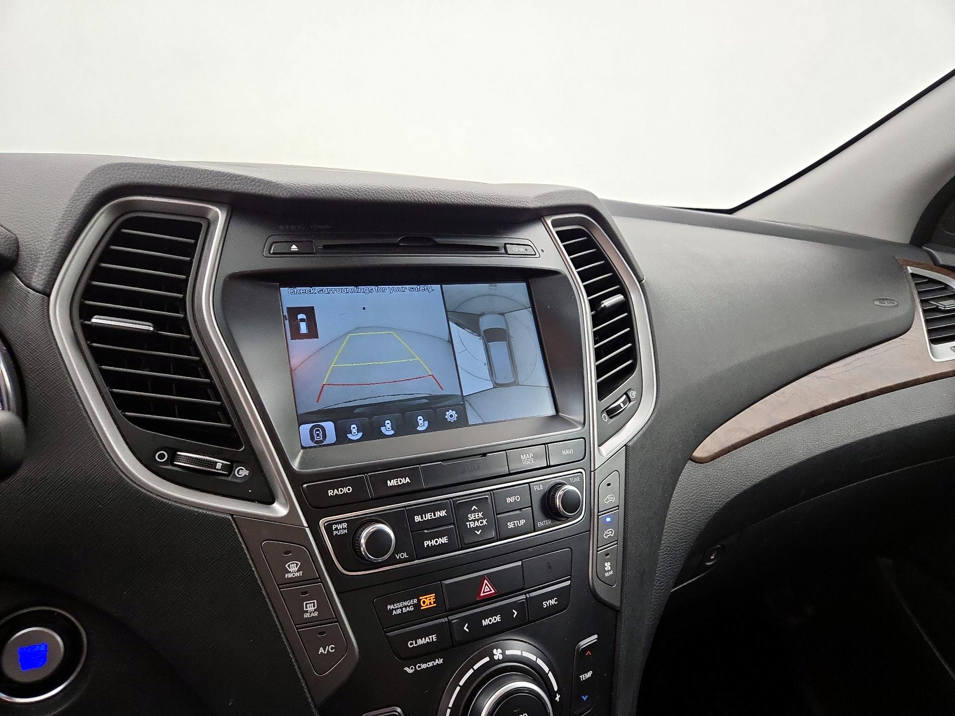 Thumbnail: 2018 Hyundai Santa Fe - 15
