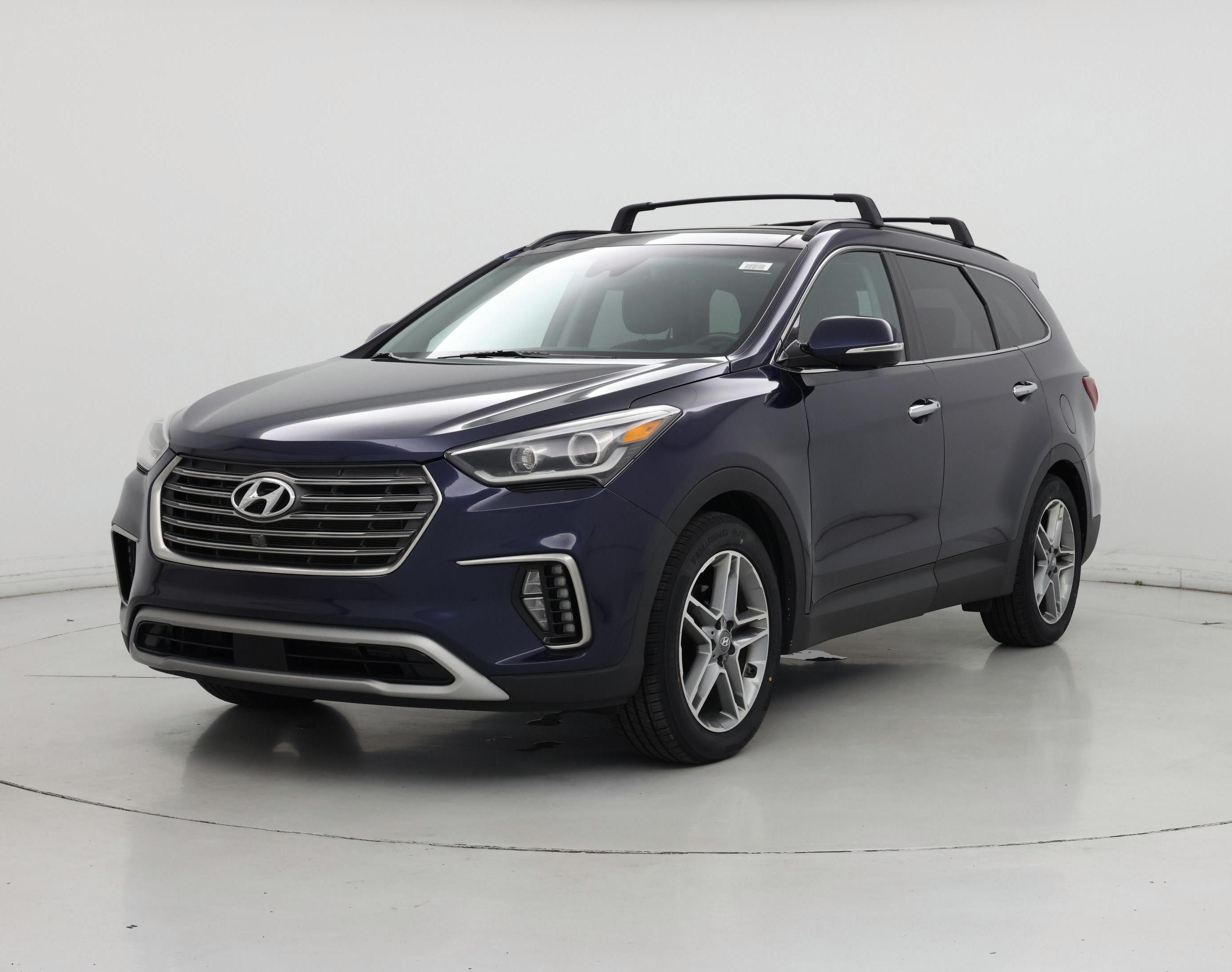 Thumbnail: 2018 Hyundai Santa Fe - 4