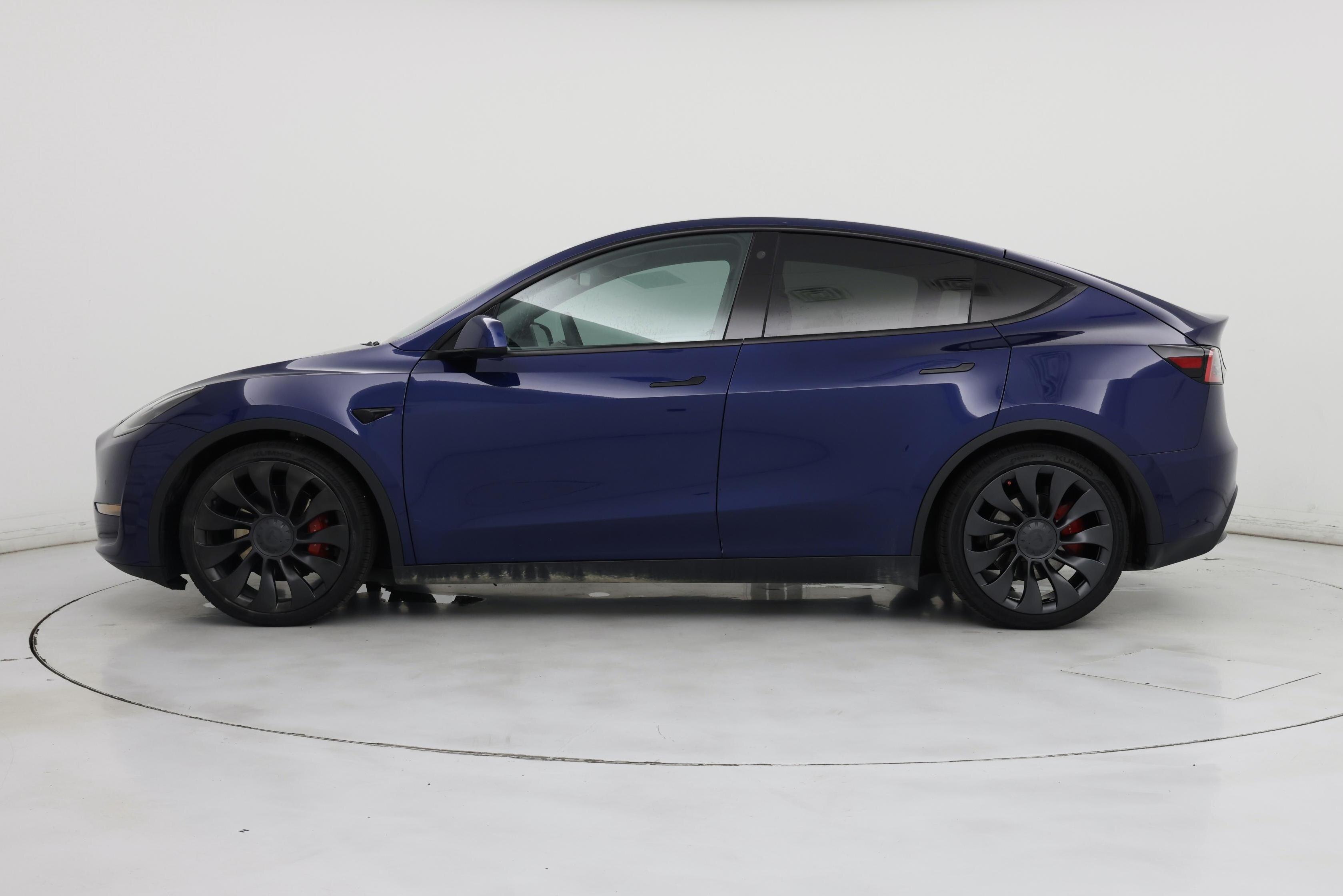 Thumbnail: 2021 Tesla Model Y - 3
