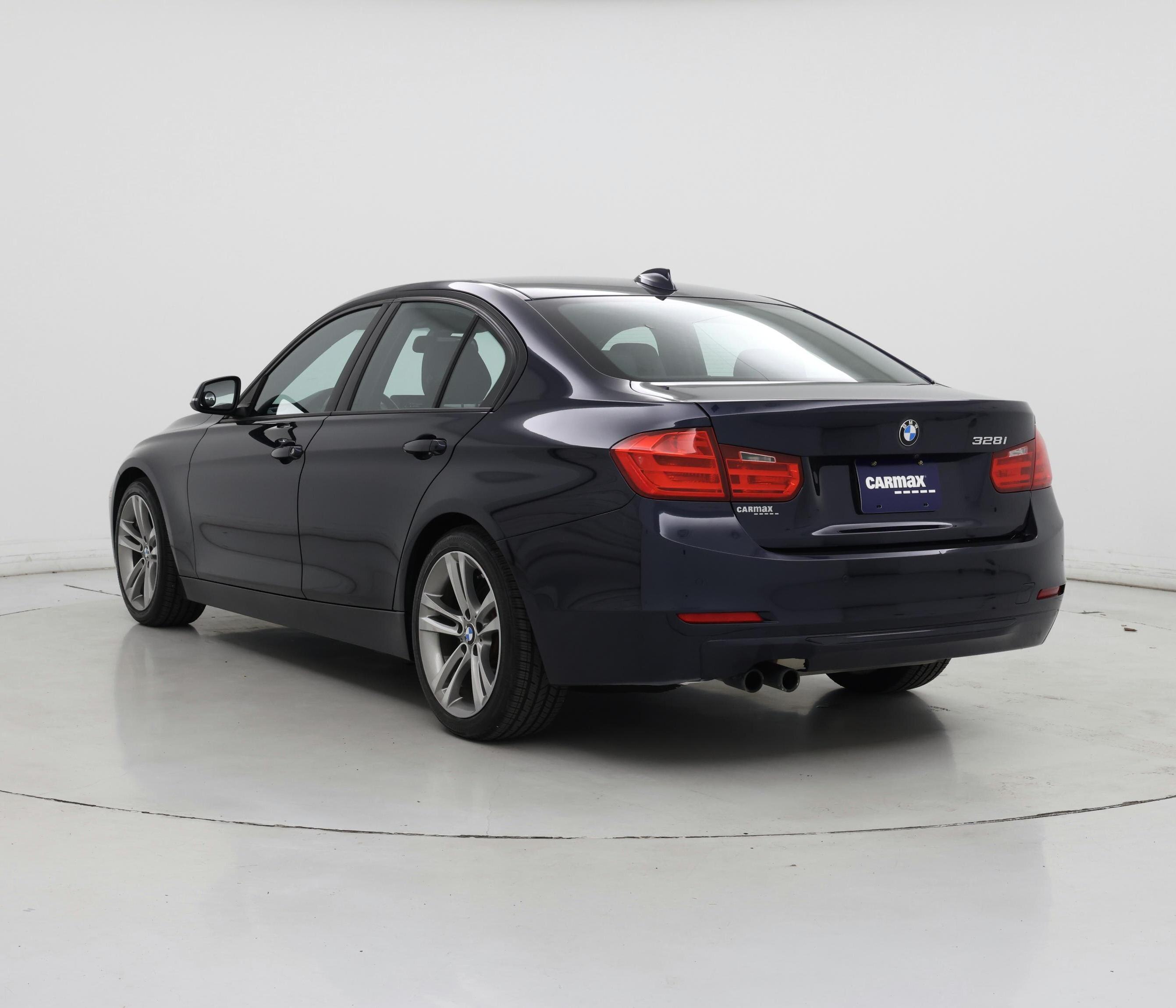 Thumbnail: 2015 BMW 3 Series - 2