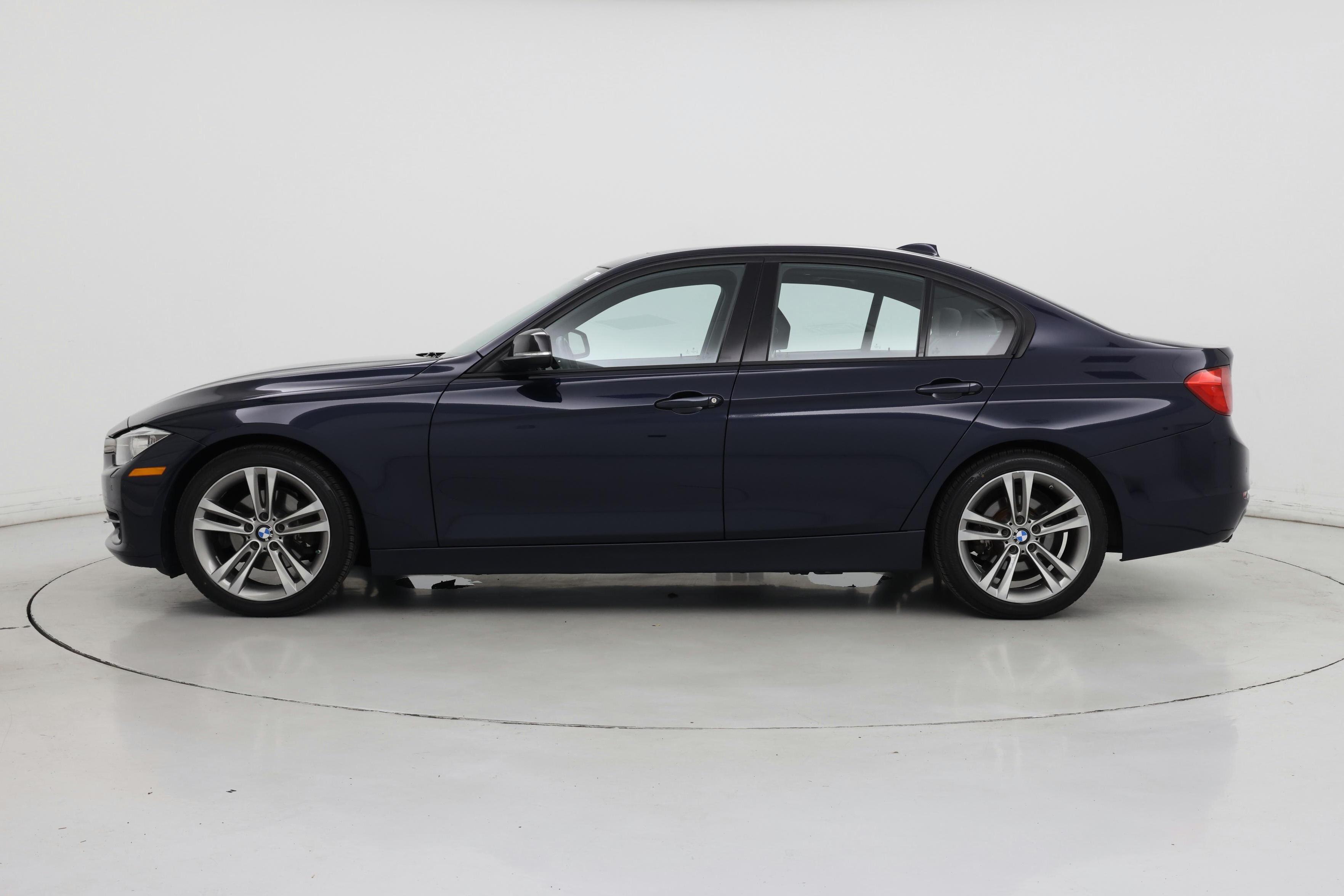 Thumbnail: 2015 BMW 3 Series - 3