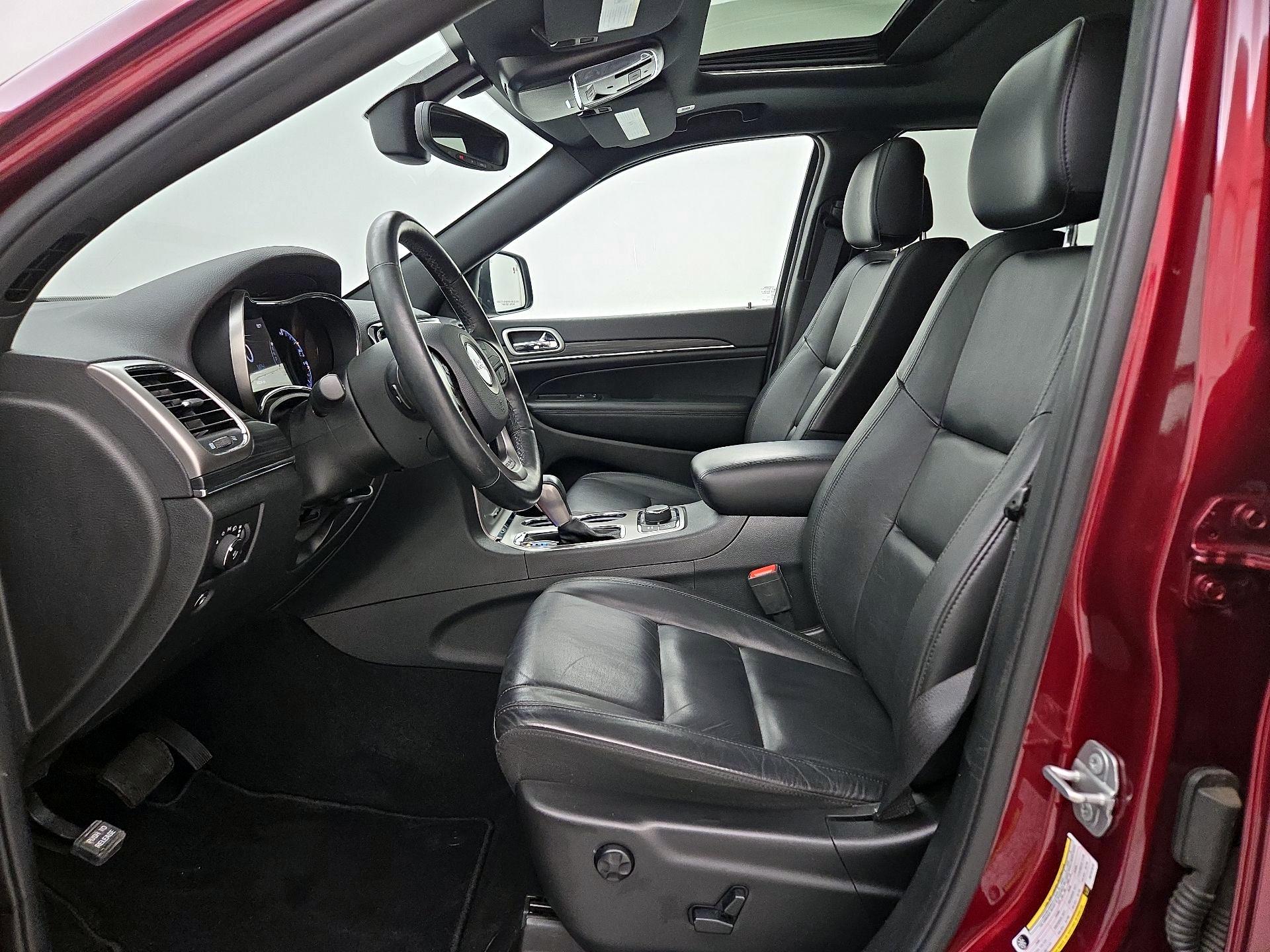 Thumbnail: 2019 Jeep Grand Cherokee - 11