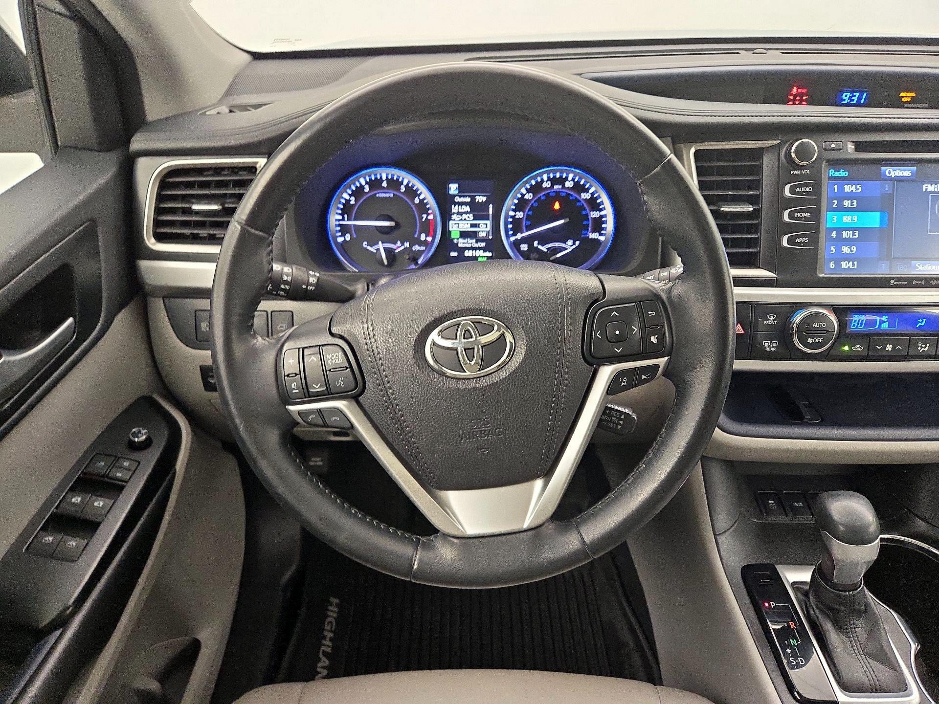 Thumbnail: 2018 Toyota Highlander - 10