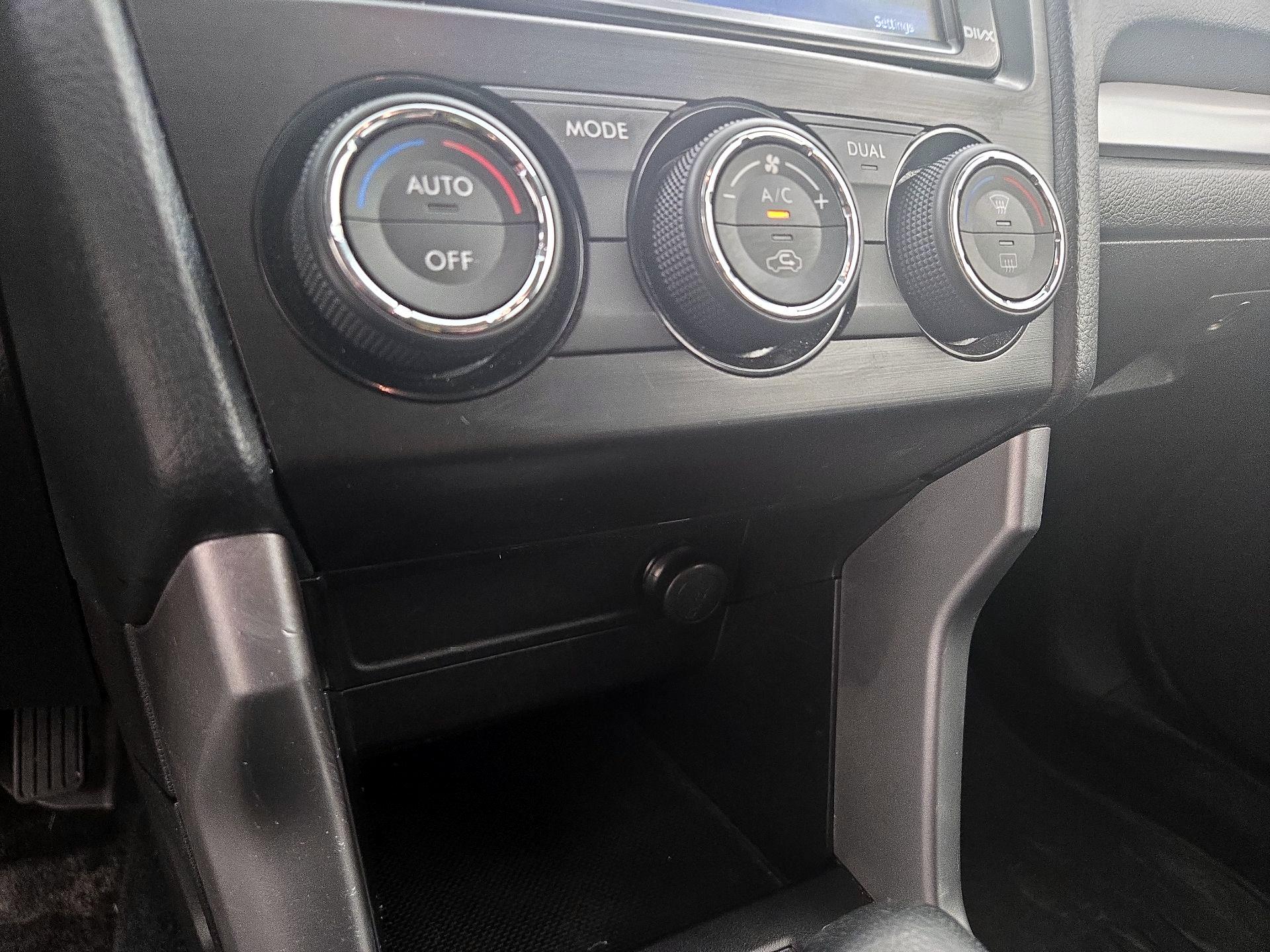 Thumbnail: 2014 Subaru Forester - 17