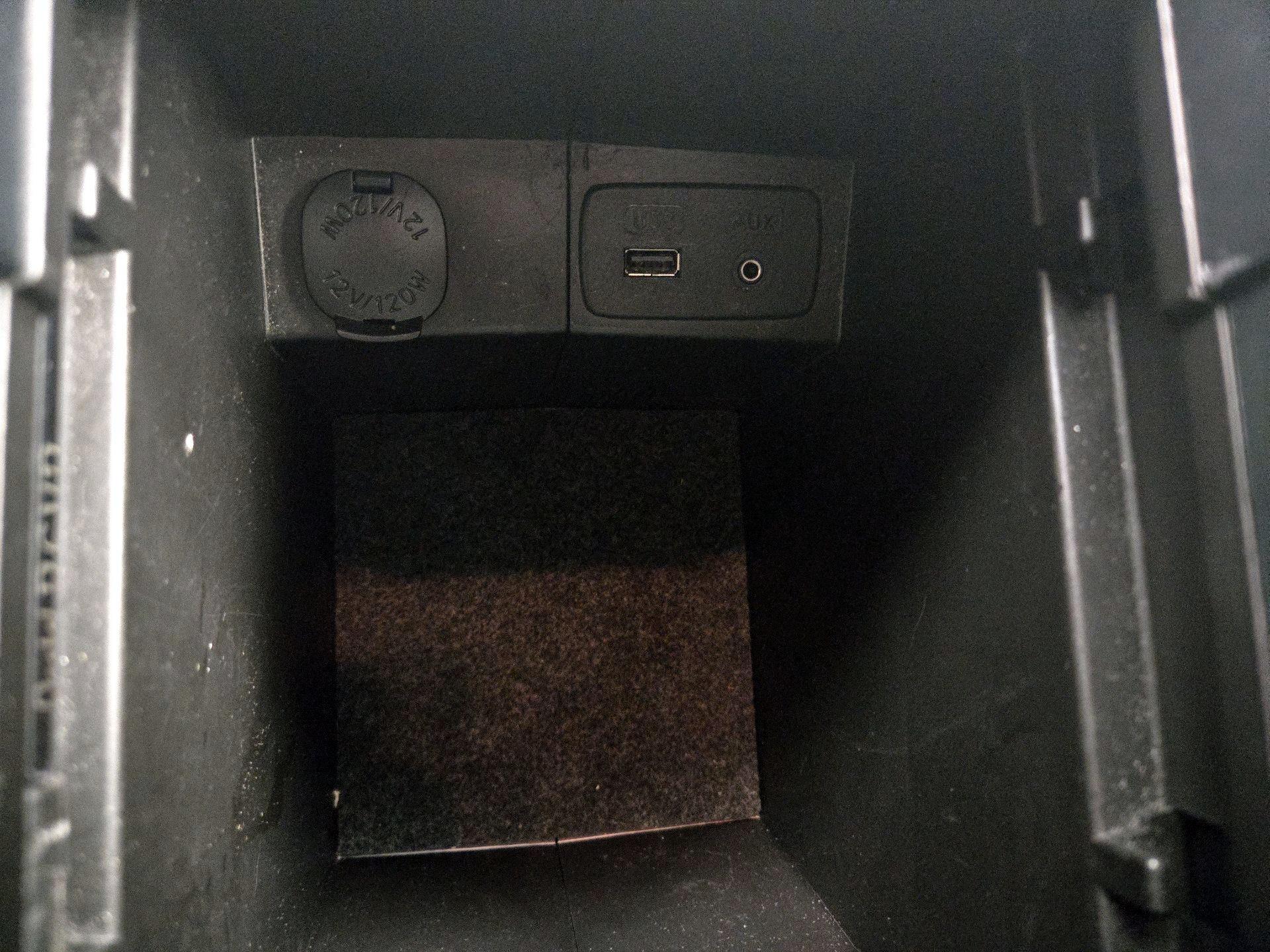 Thumbnail: 2014 Subaru Forester - 19