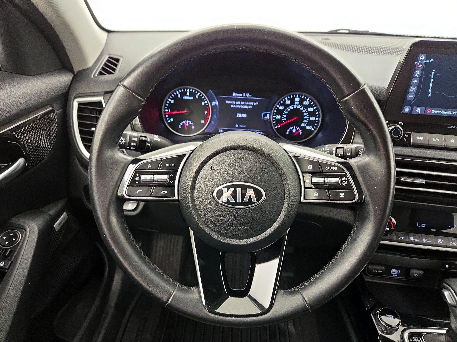 Thumbnail: 2021 Kia Seltos - 10