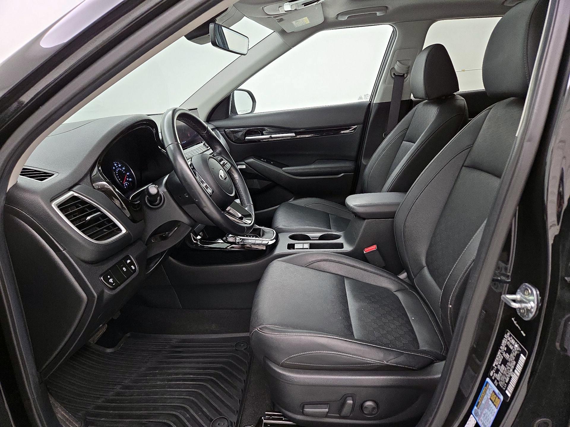 Thumbnail: 2021 Kia Seltos - 11