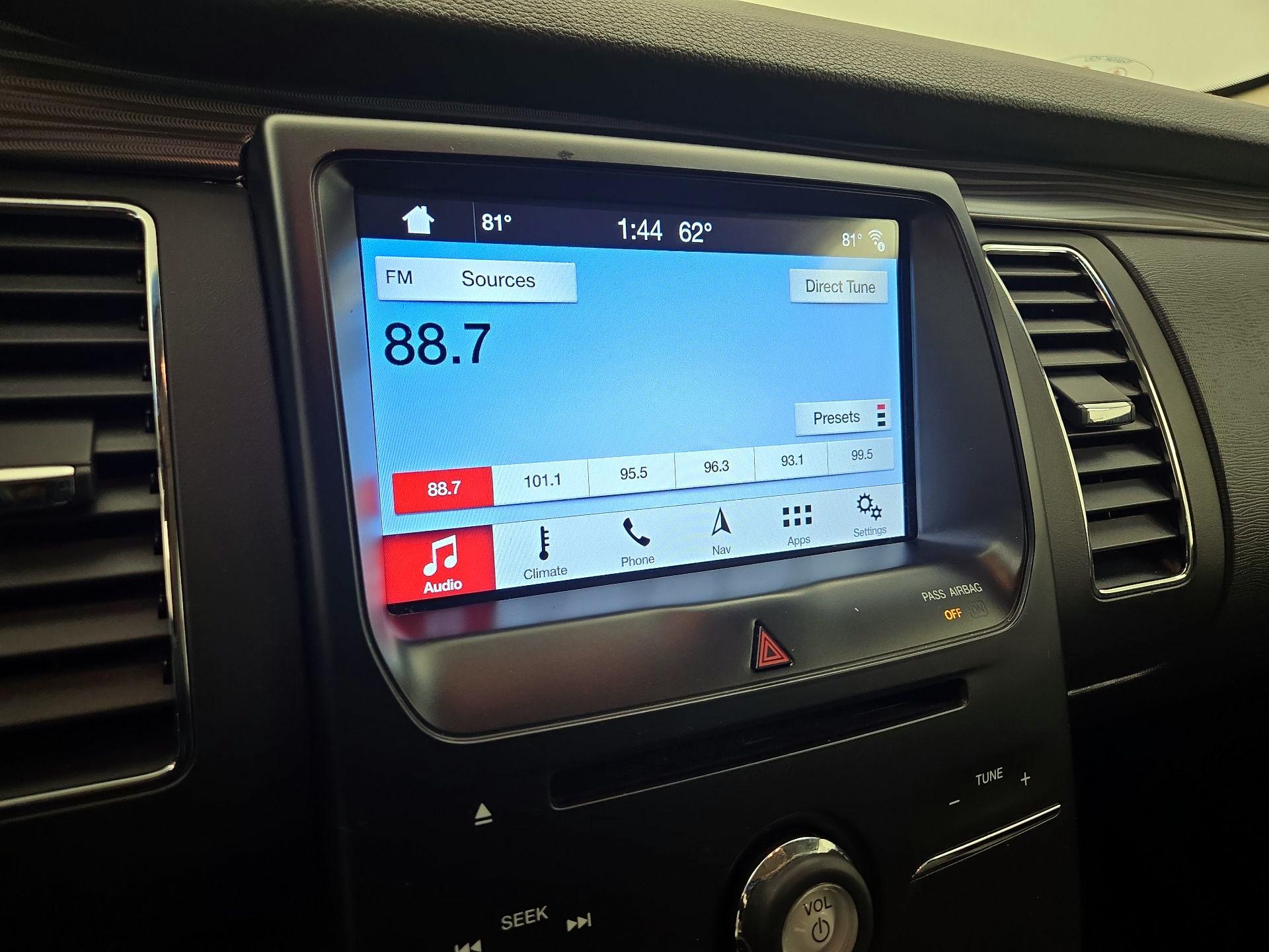 Thumbnail: 2019 Ford Flex - 16