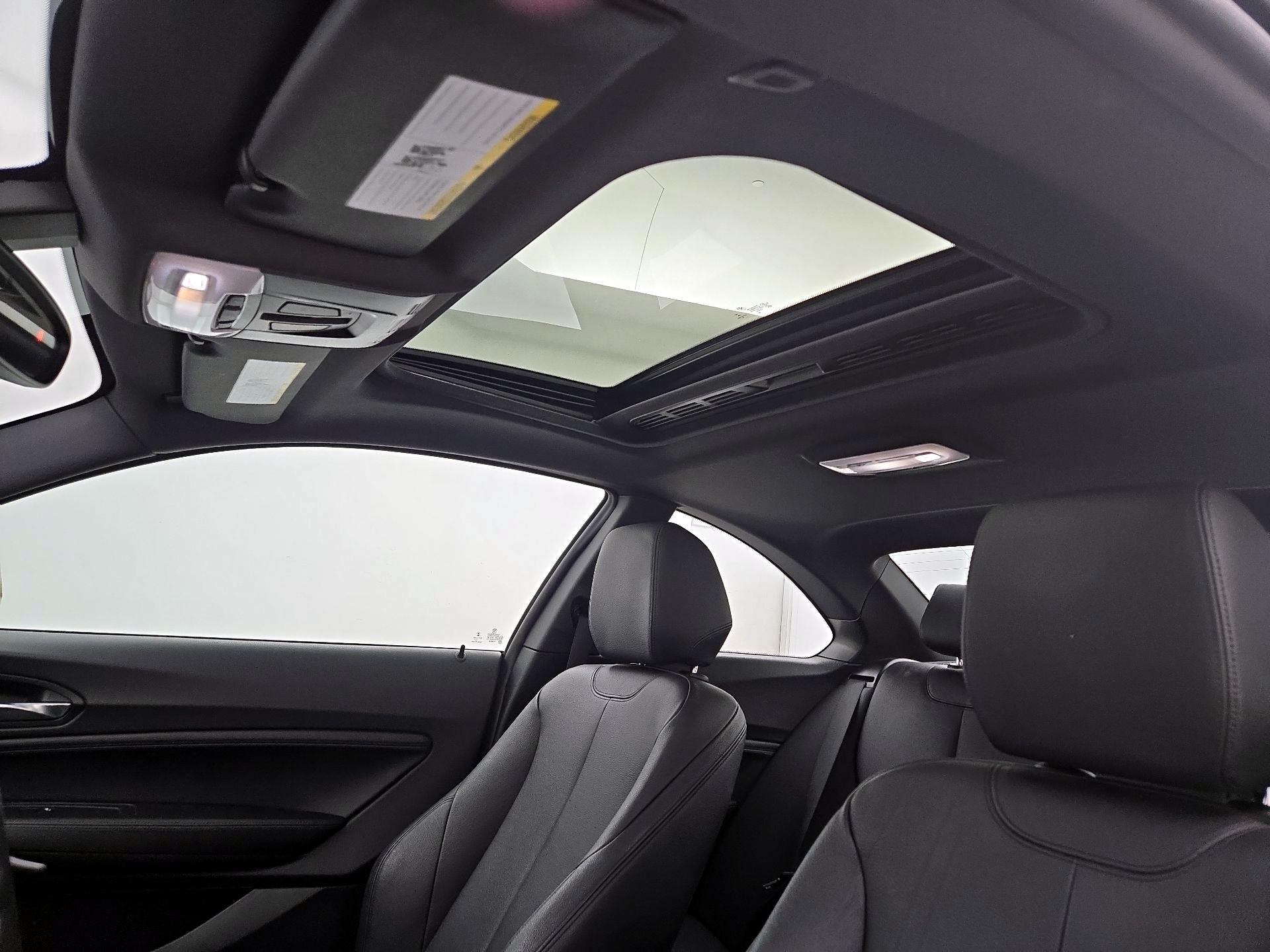 Thumbnail: 2016 BMW 2 Series - 20