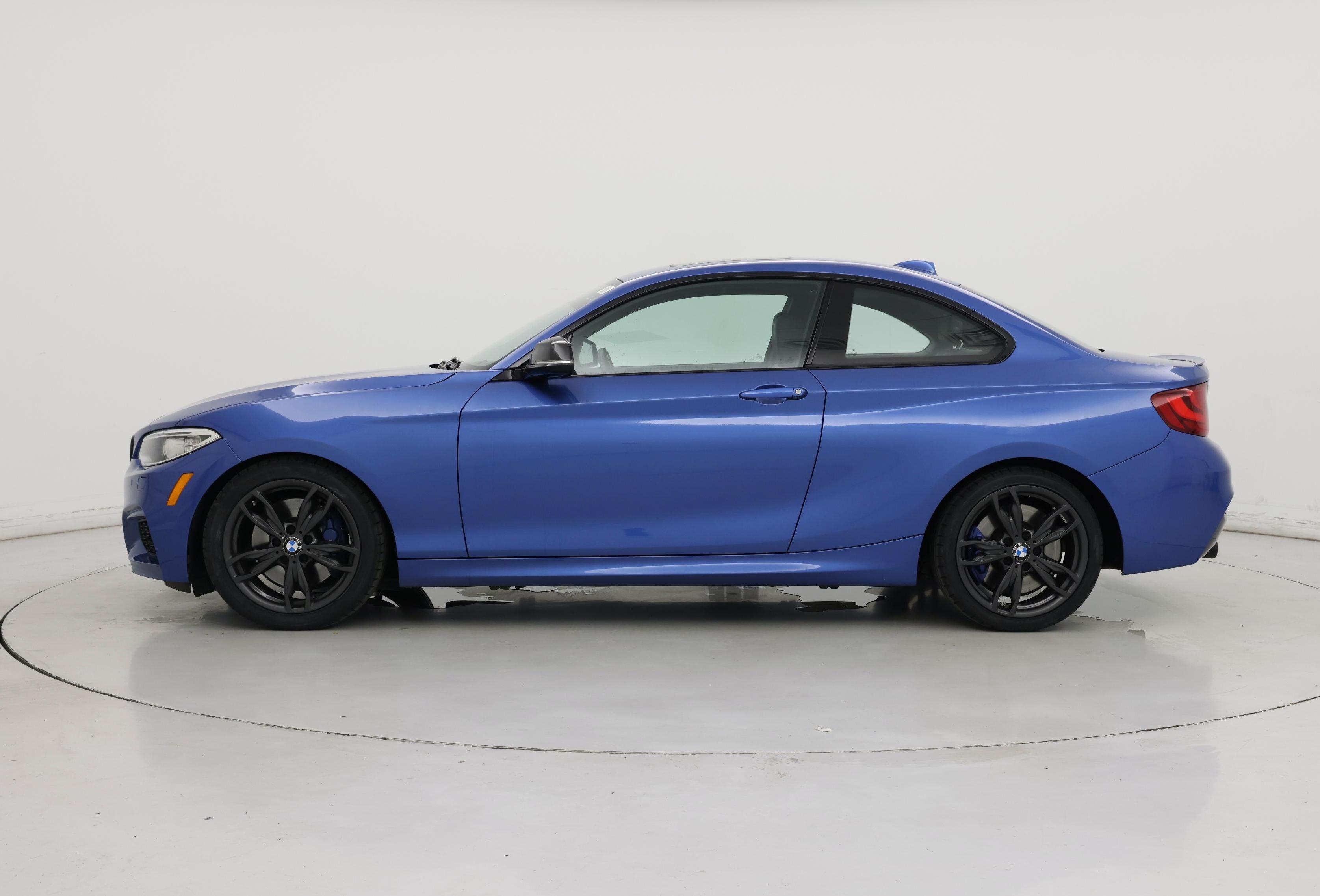 Thumbnail: 2016 BMW 2 Series - 3