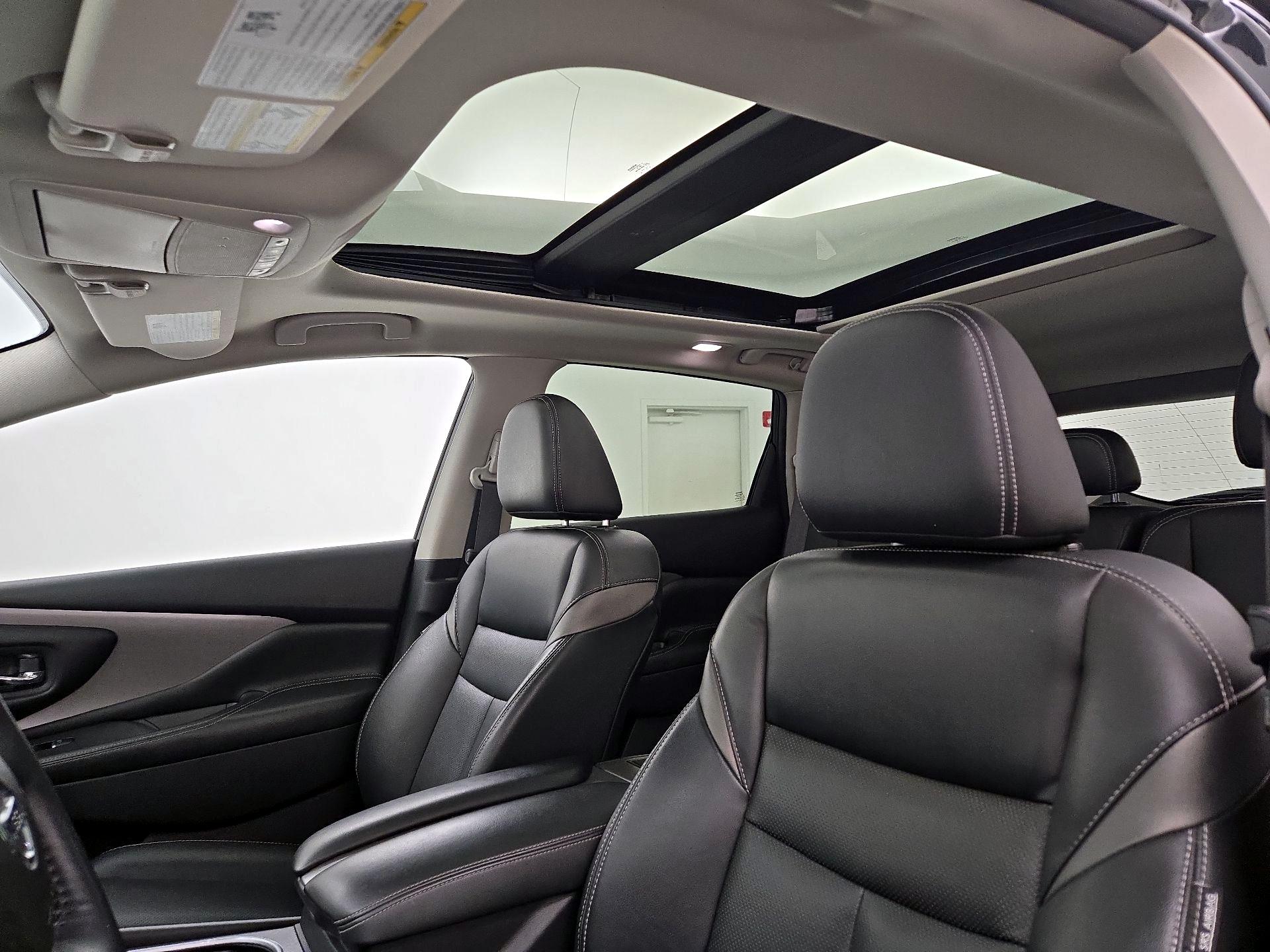 Thumbnail: 2020 Nissan Murano - 20