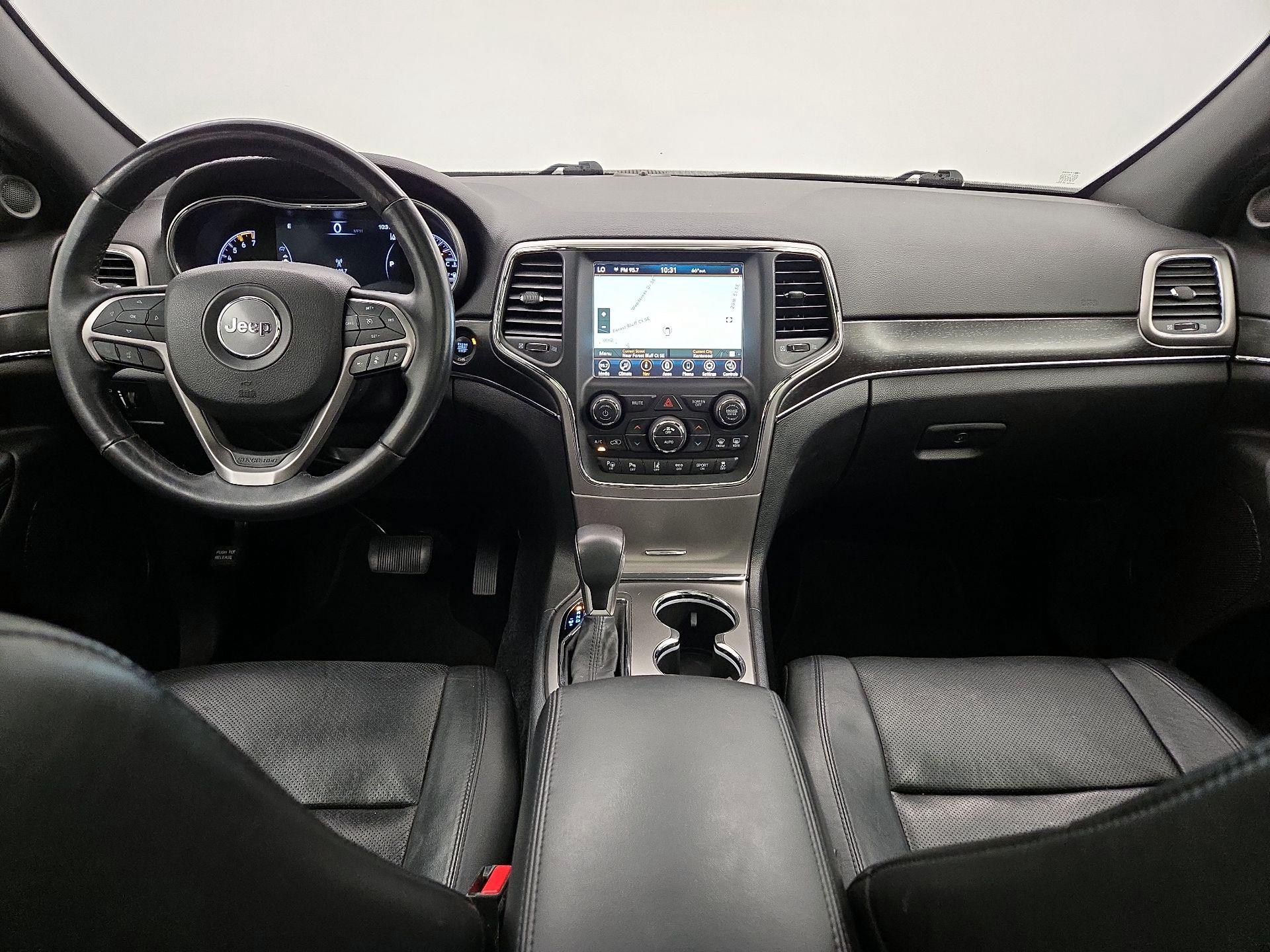 Thumbnail: 2018 Jeep Grand Cherokee - 9