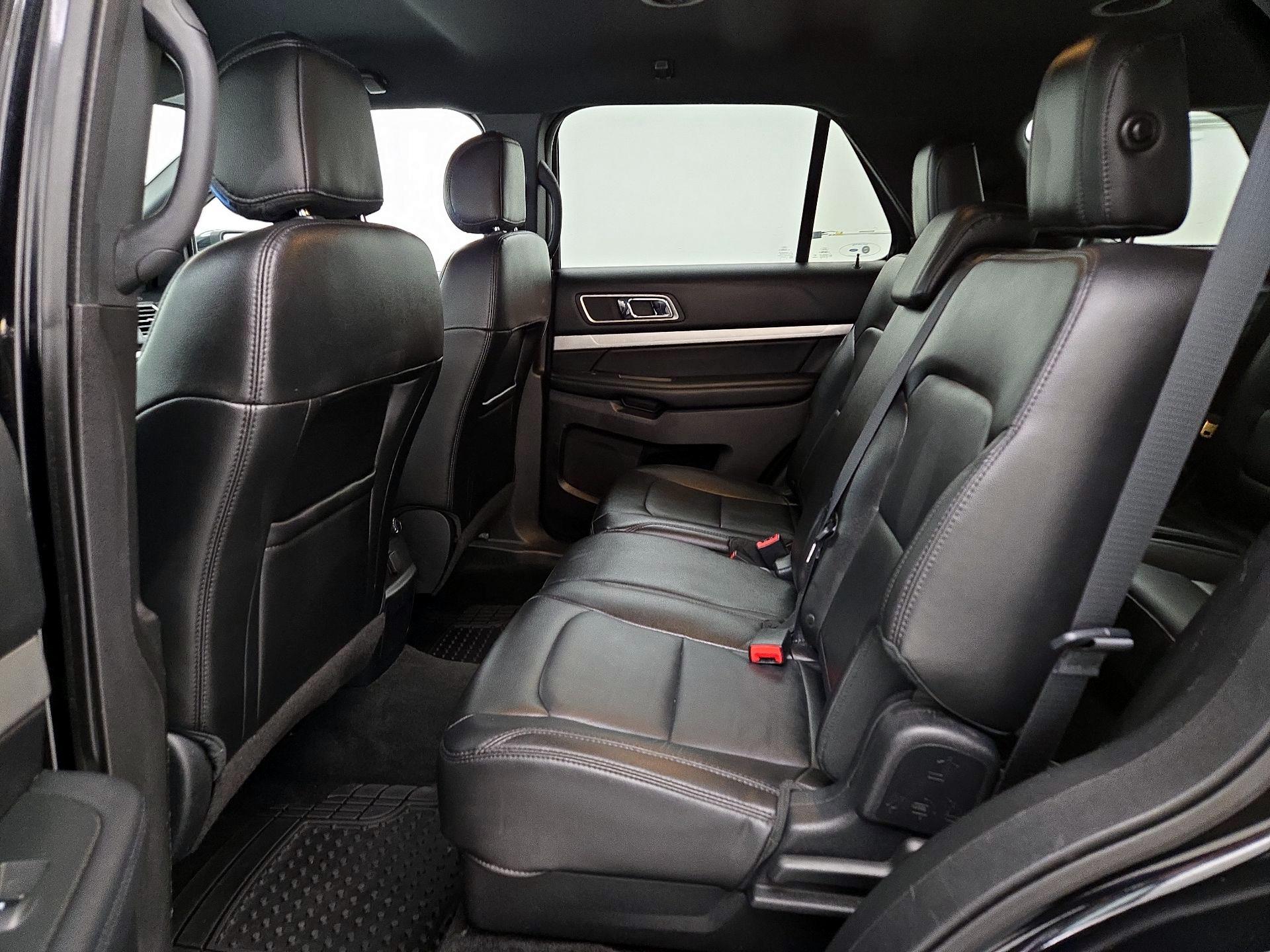 Thumbnail: 2017 Ford Explorer - 20