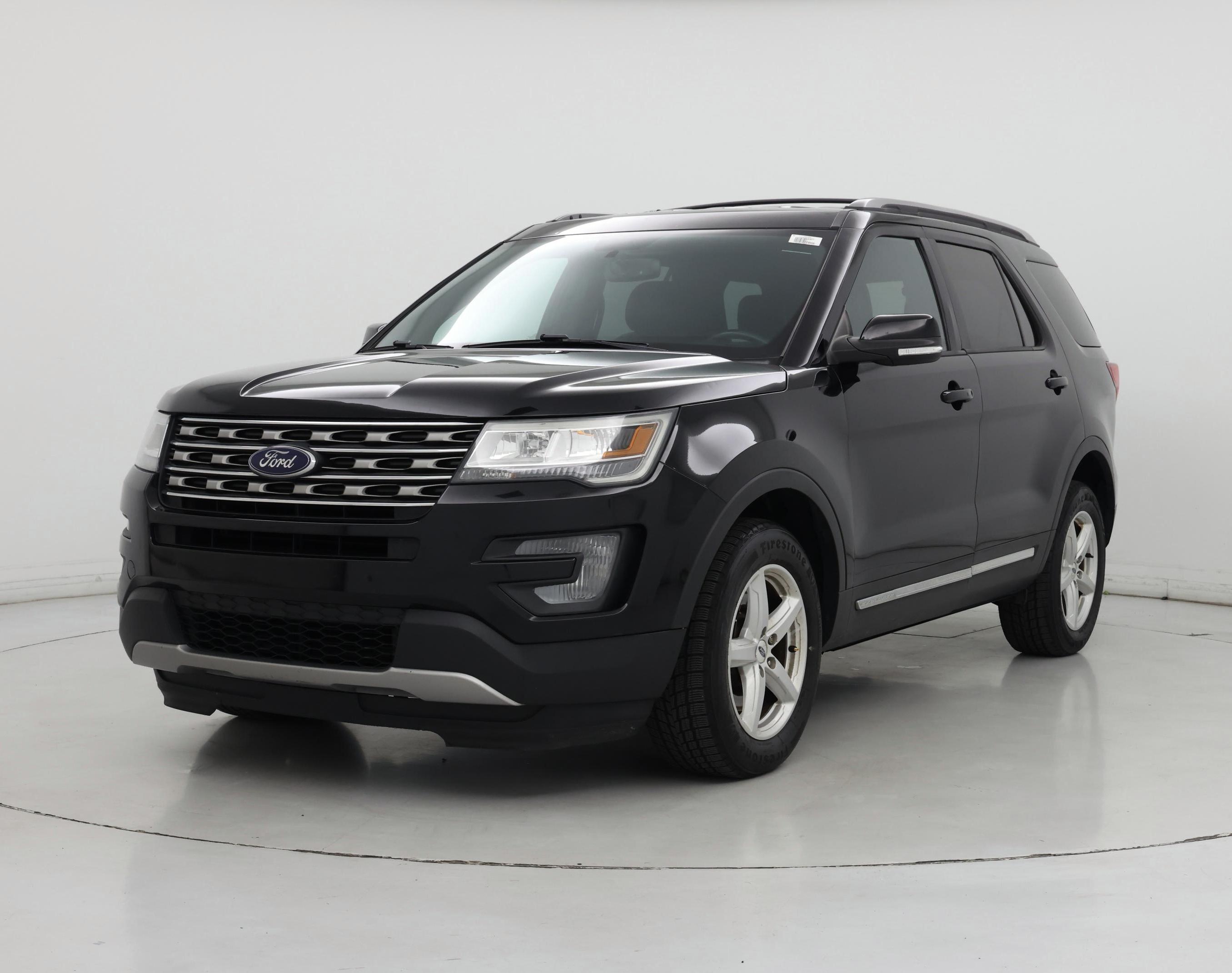 Thumbnail: 2017 Ford Explorer - 4