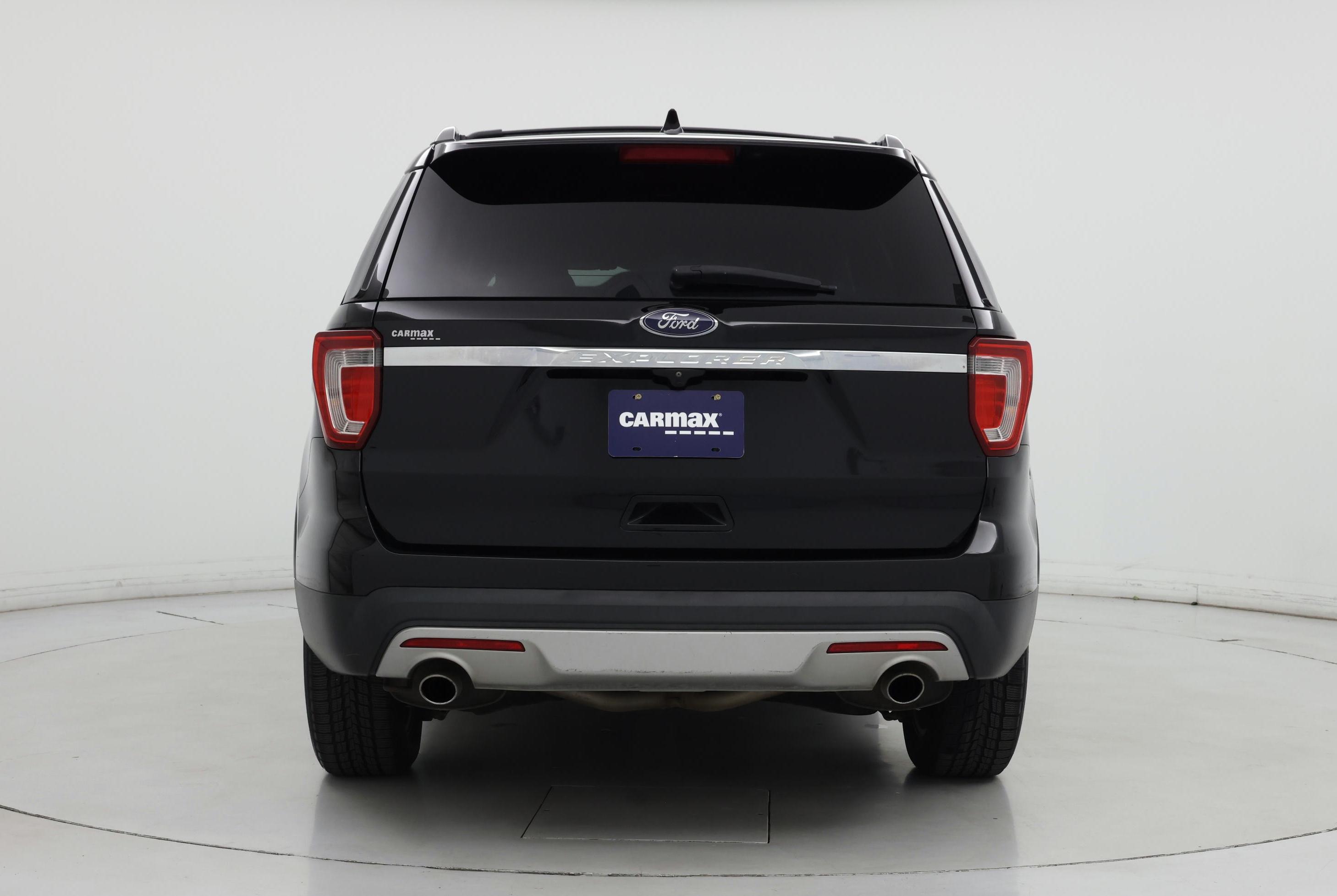 Thumbnail: 2017 Ford Explorer - 6