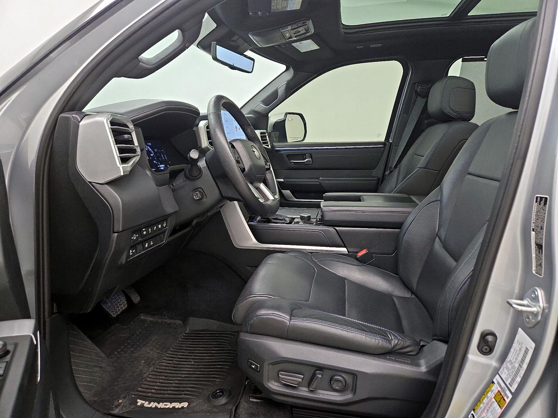 Thumbnail: 2022 Toyota Tundra - 11