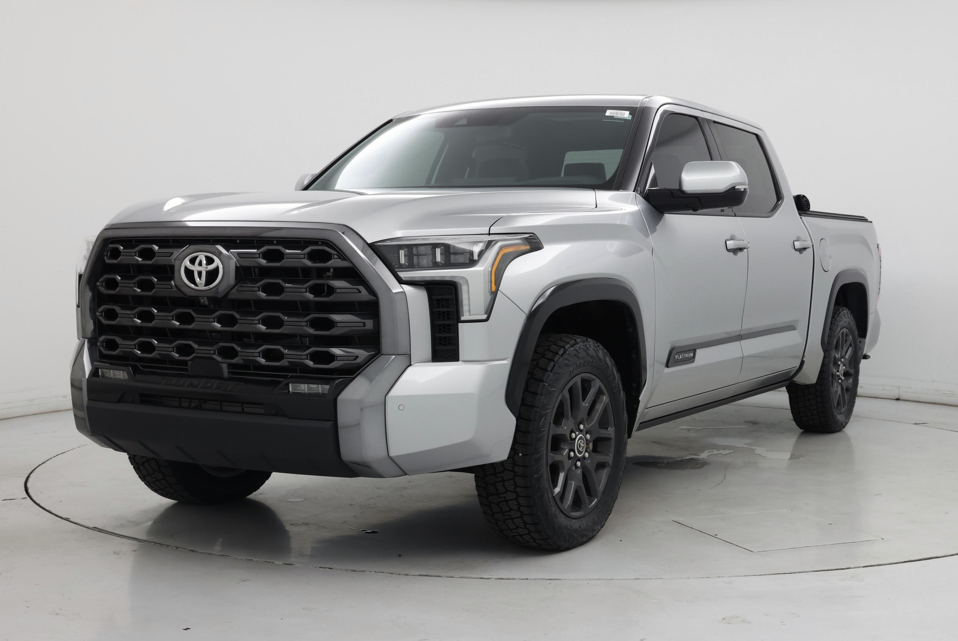 Thumbnail: 2022 Toyota Tundra - 4