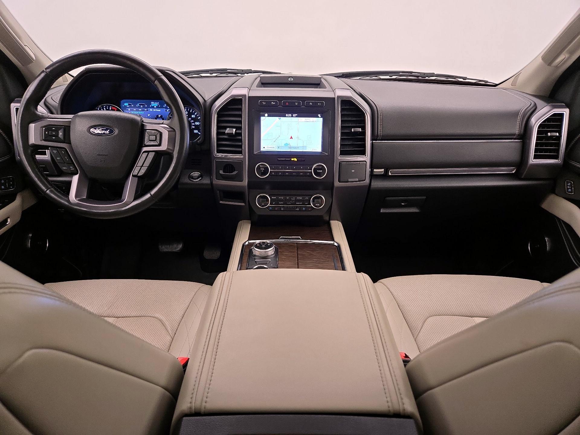 Thumbnail: 2019 Ford Expedition - 9