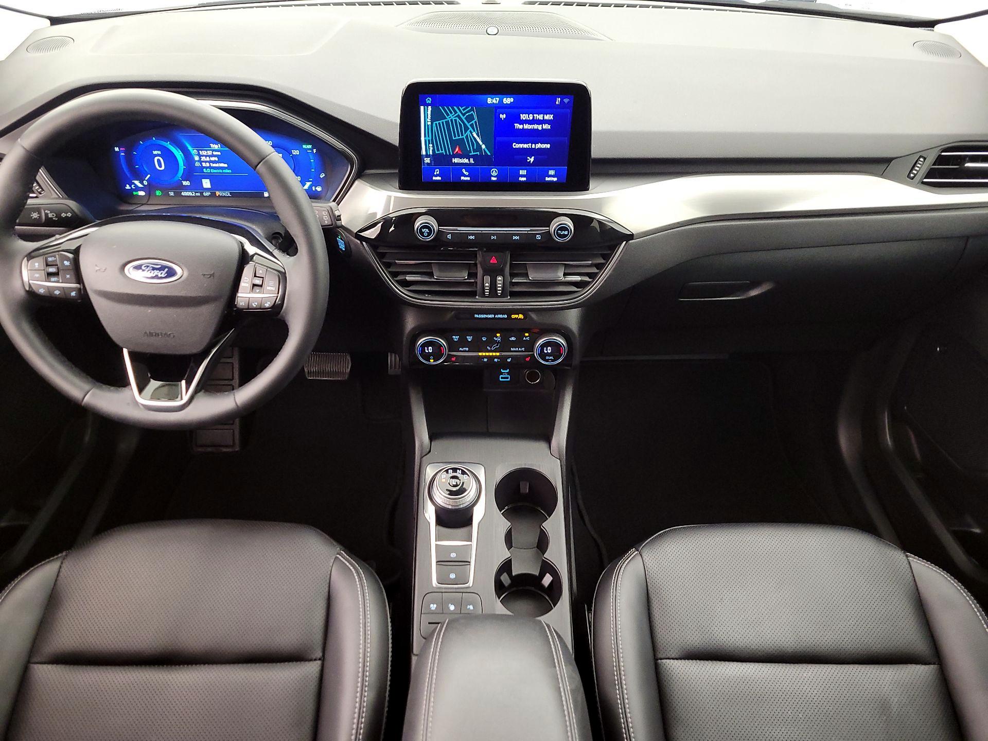 Thumbnail: 2021 Ford Escape - 9