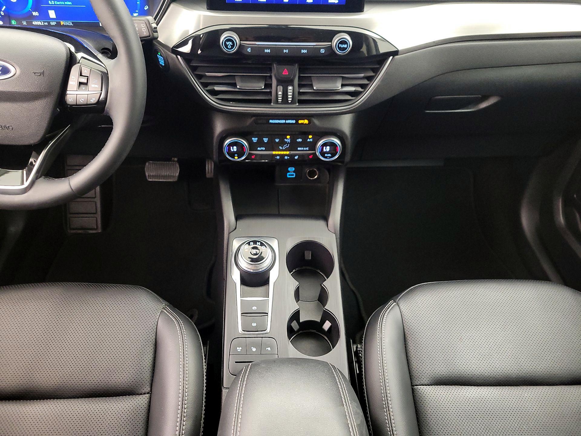 Thumbnail: 2021 Ford Escape - 17