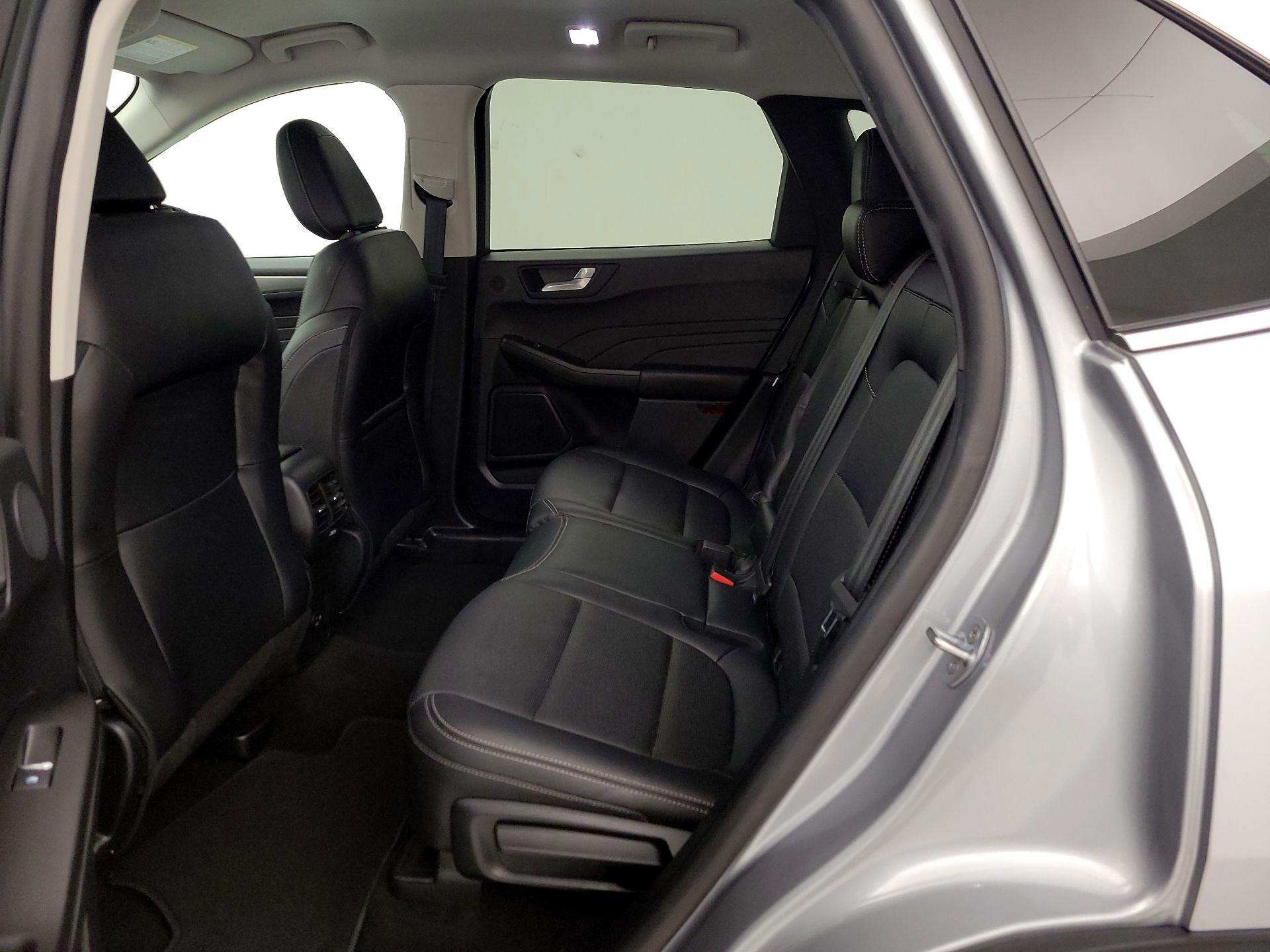Thumbnail: 2021 Ford Escape - 19