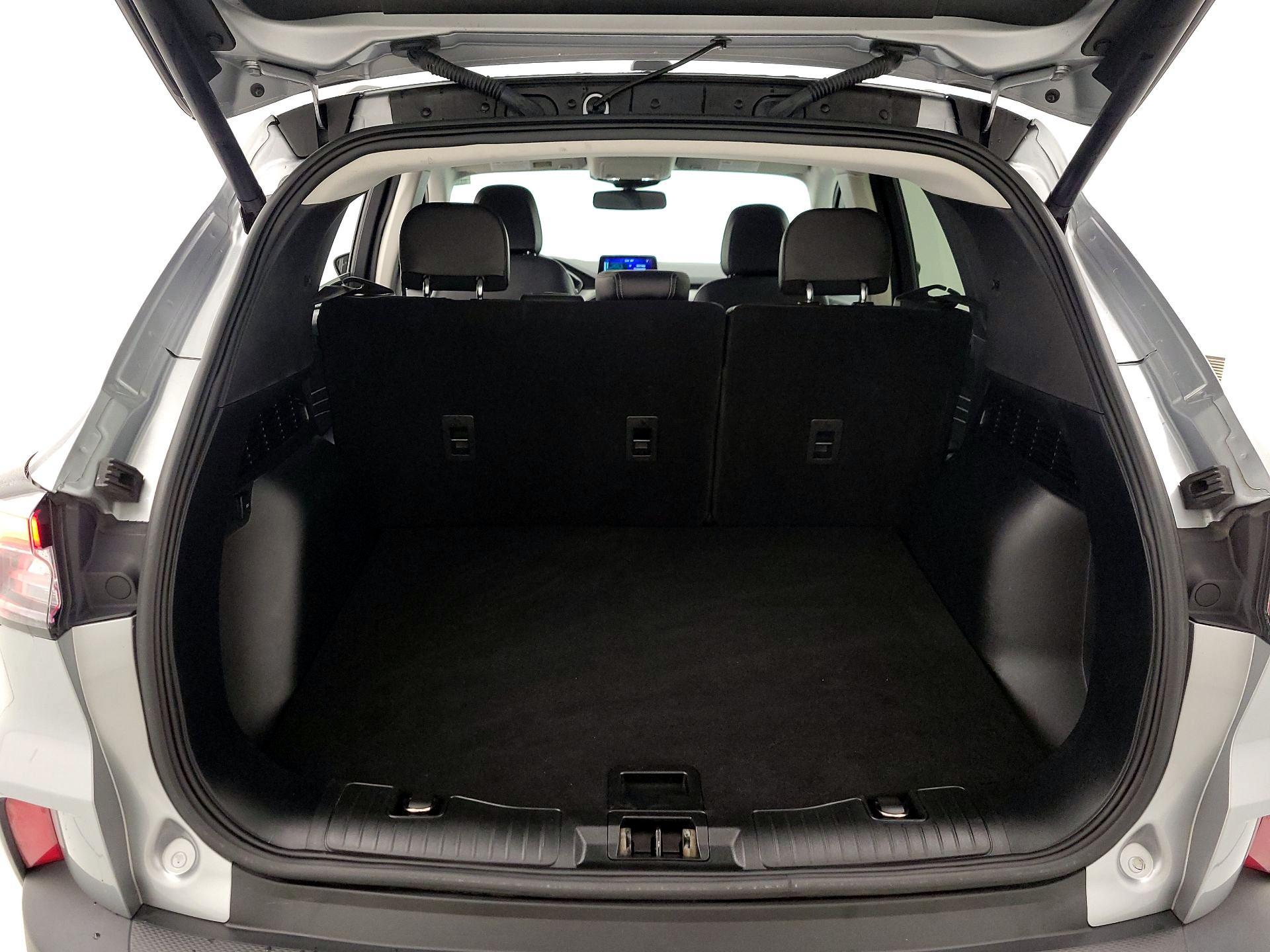 Thumbnail: 2021 Ford Escape - 20