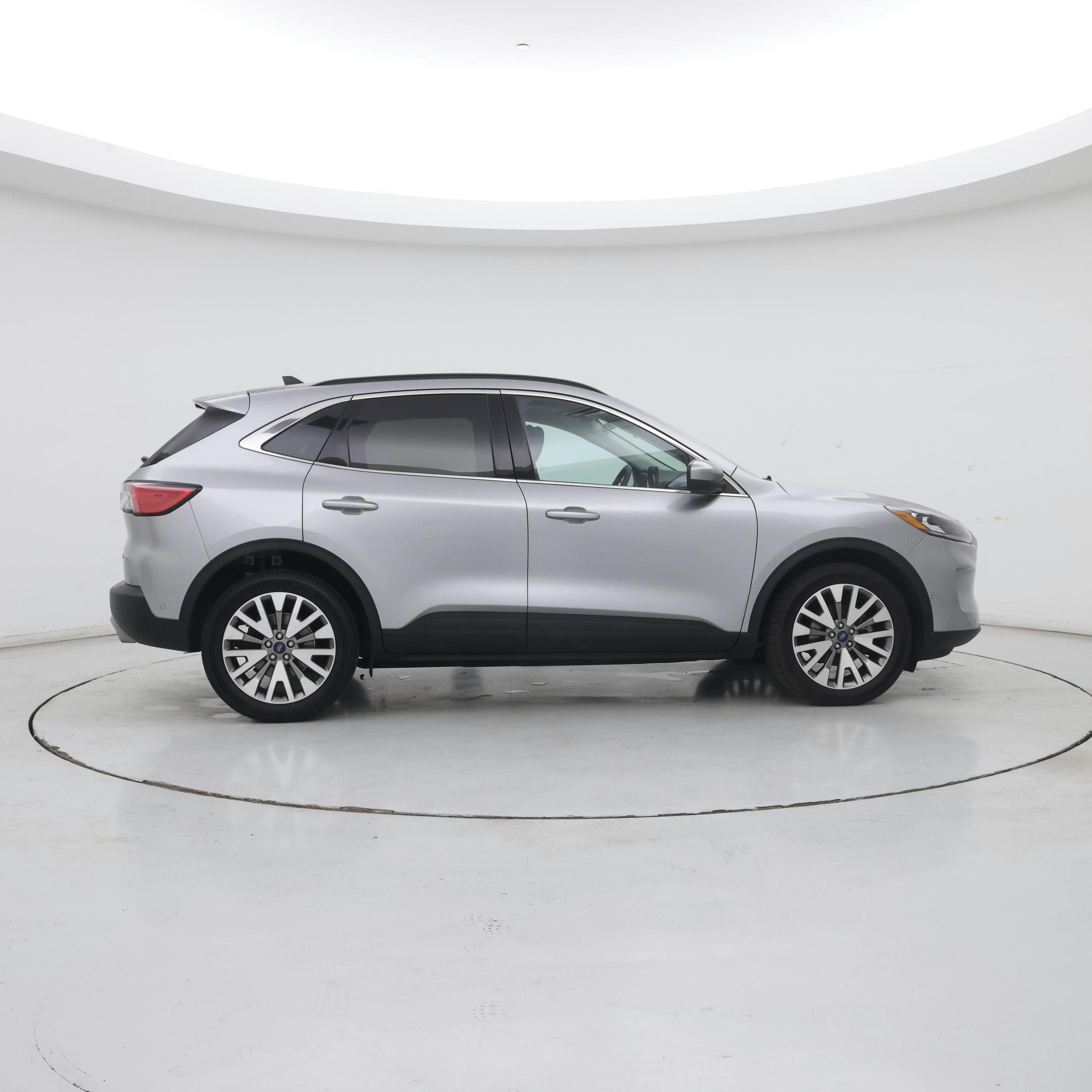 Thumbnail: 2021 Ford Escape - 7