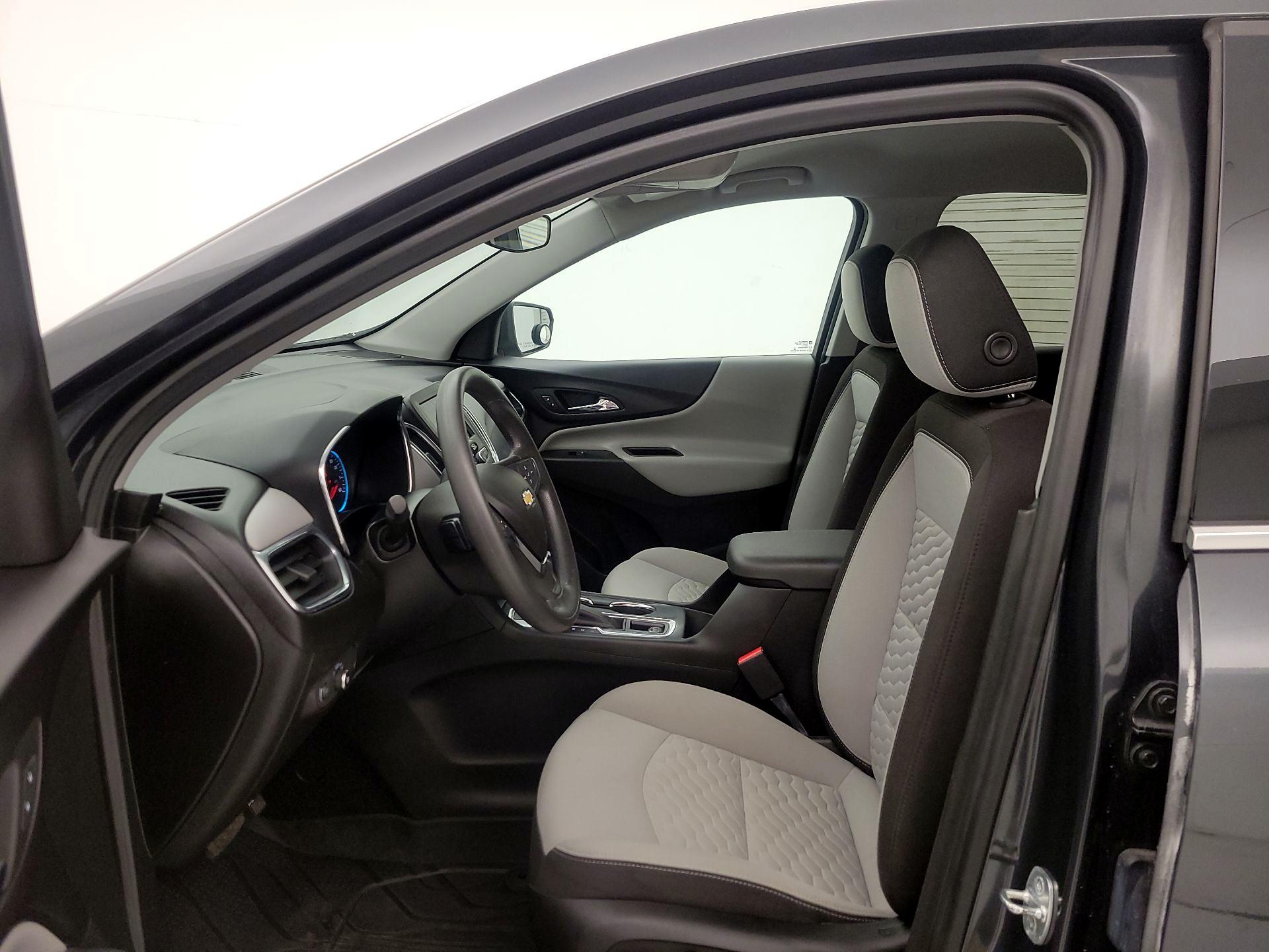 Thumbnail: 2020 Chevrolet Equinox - 11