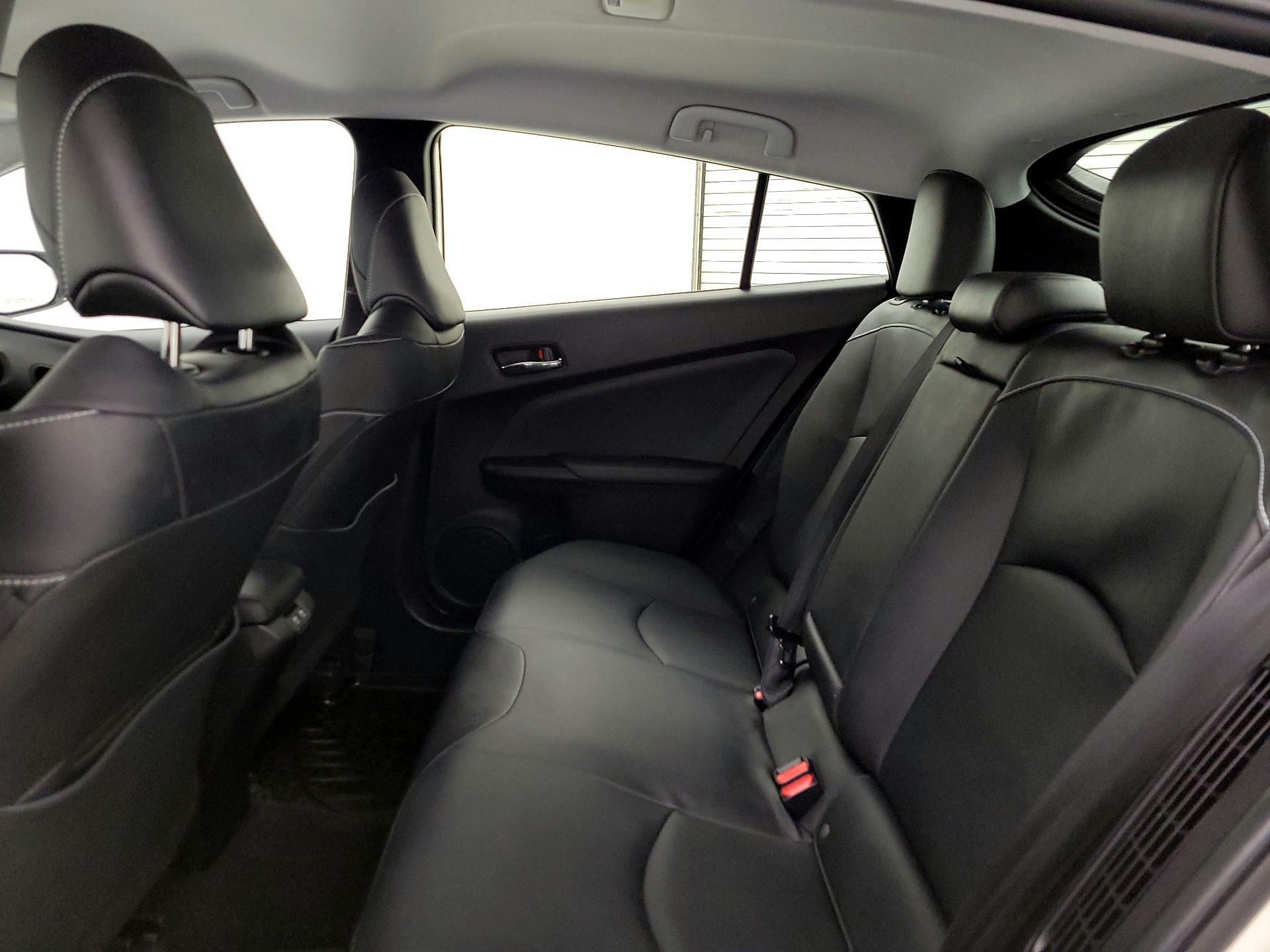 Thumbnail: 2020 Toyota Prius - 20