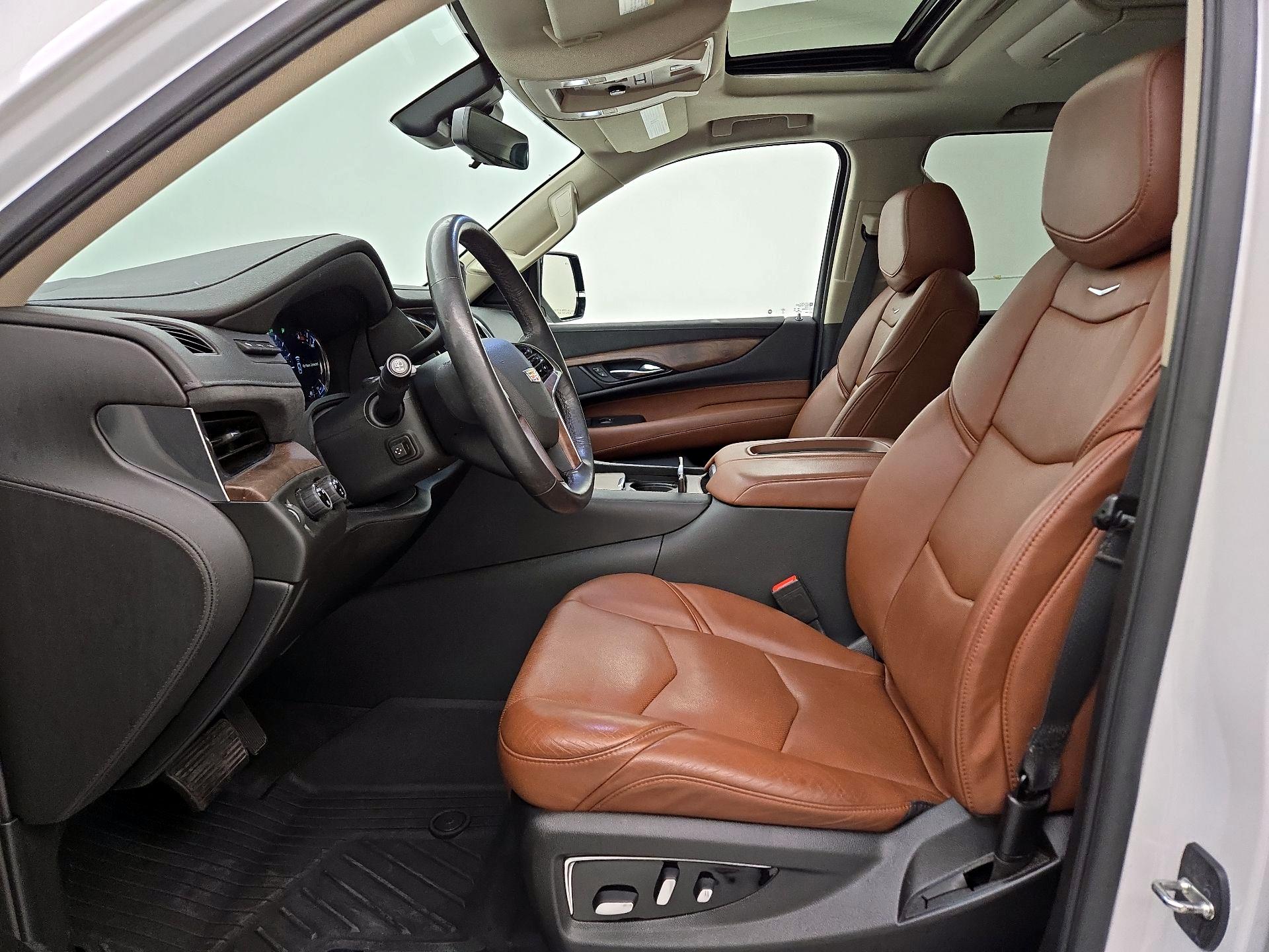 Thumbnail: 2020 Cadillac Escalade - 11