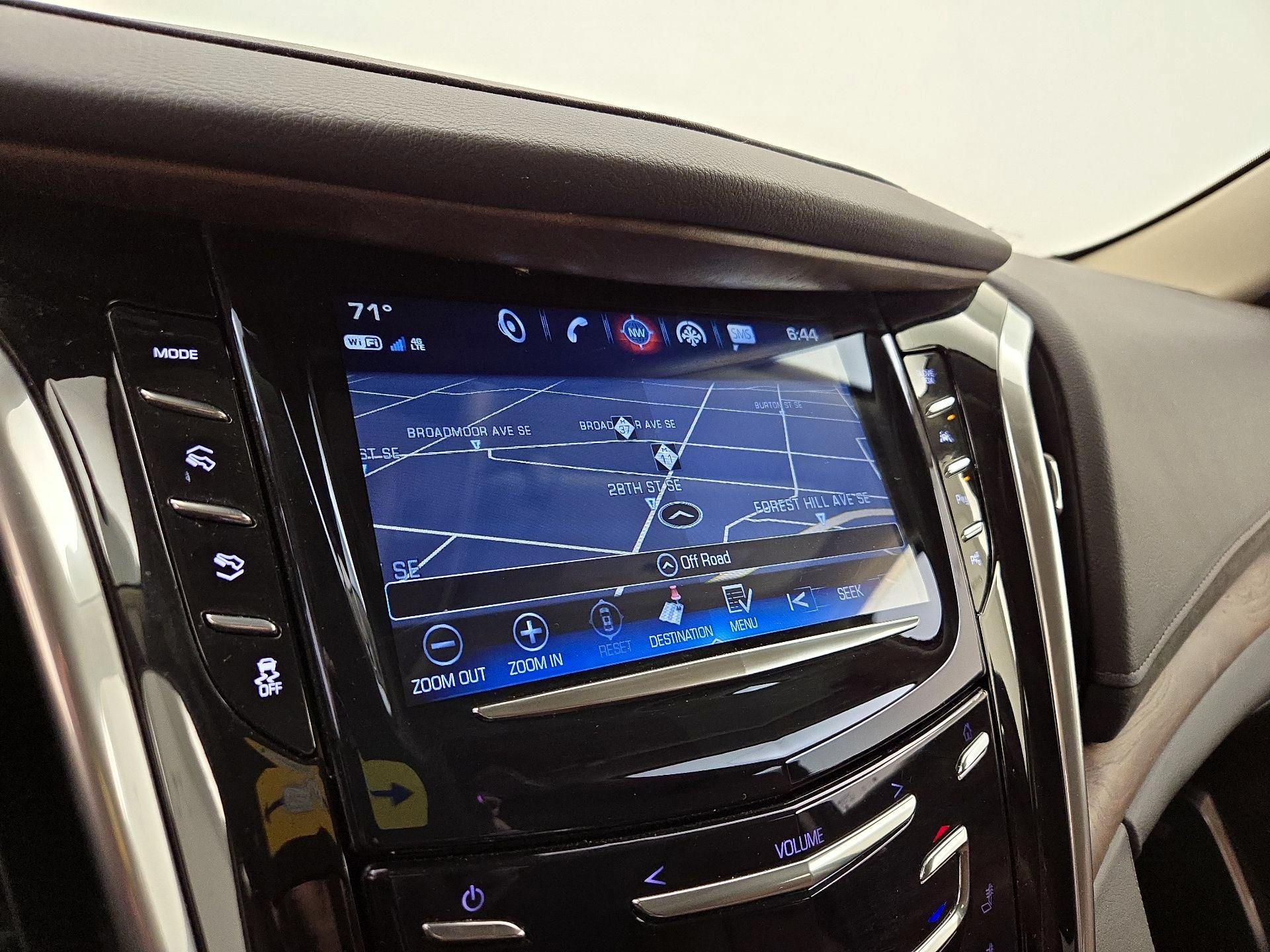 Thumbnail: 2020 Cadillac Escalade - 14