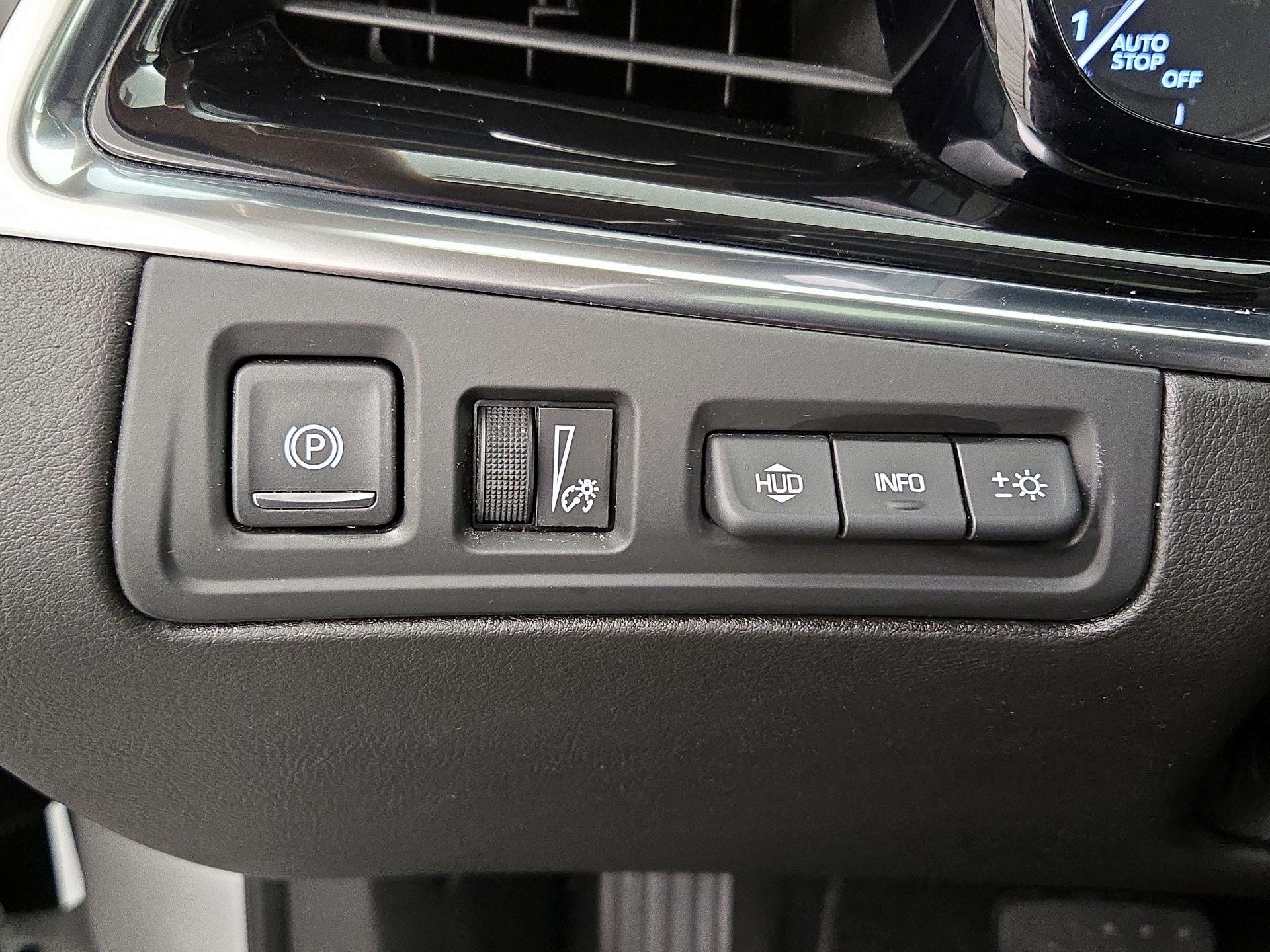 Thumbnail: 2020 Cadillac XT6 - 13