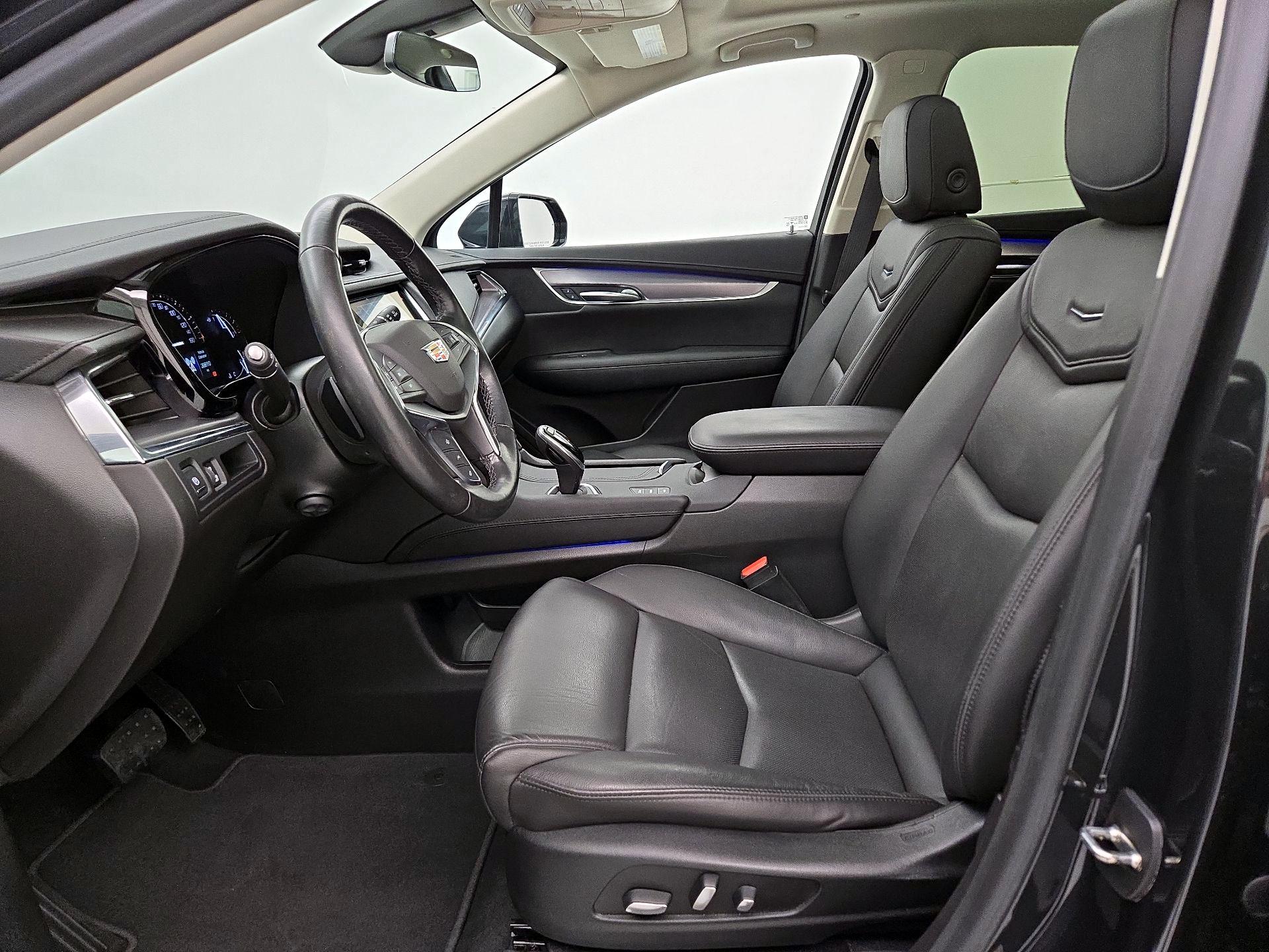 Thumbnail: 2019 Cadillac XT5 - 11