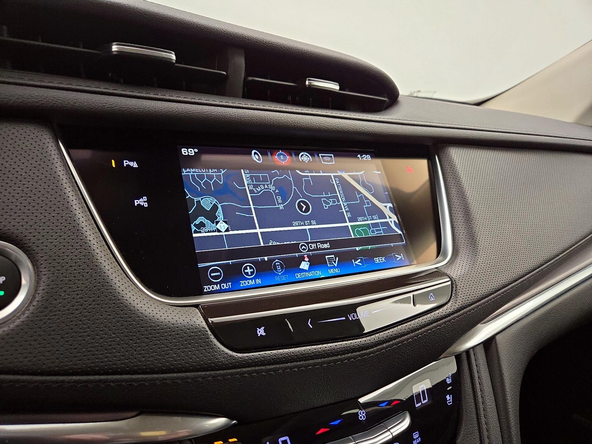 Thumbnail: 2019 Cadillac XT5 - 14